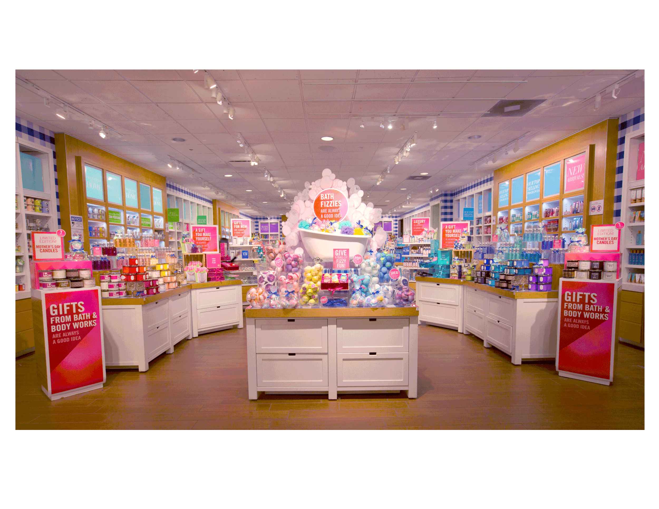 BBW-MDay-Front-of-Shop.gif