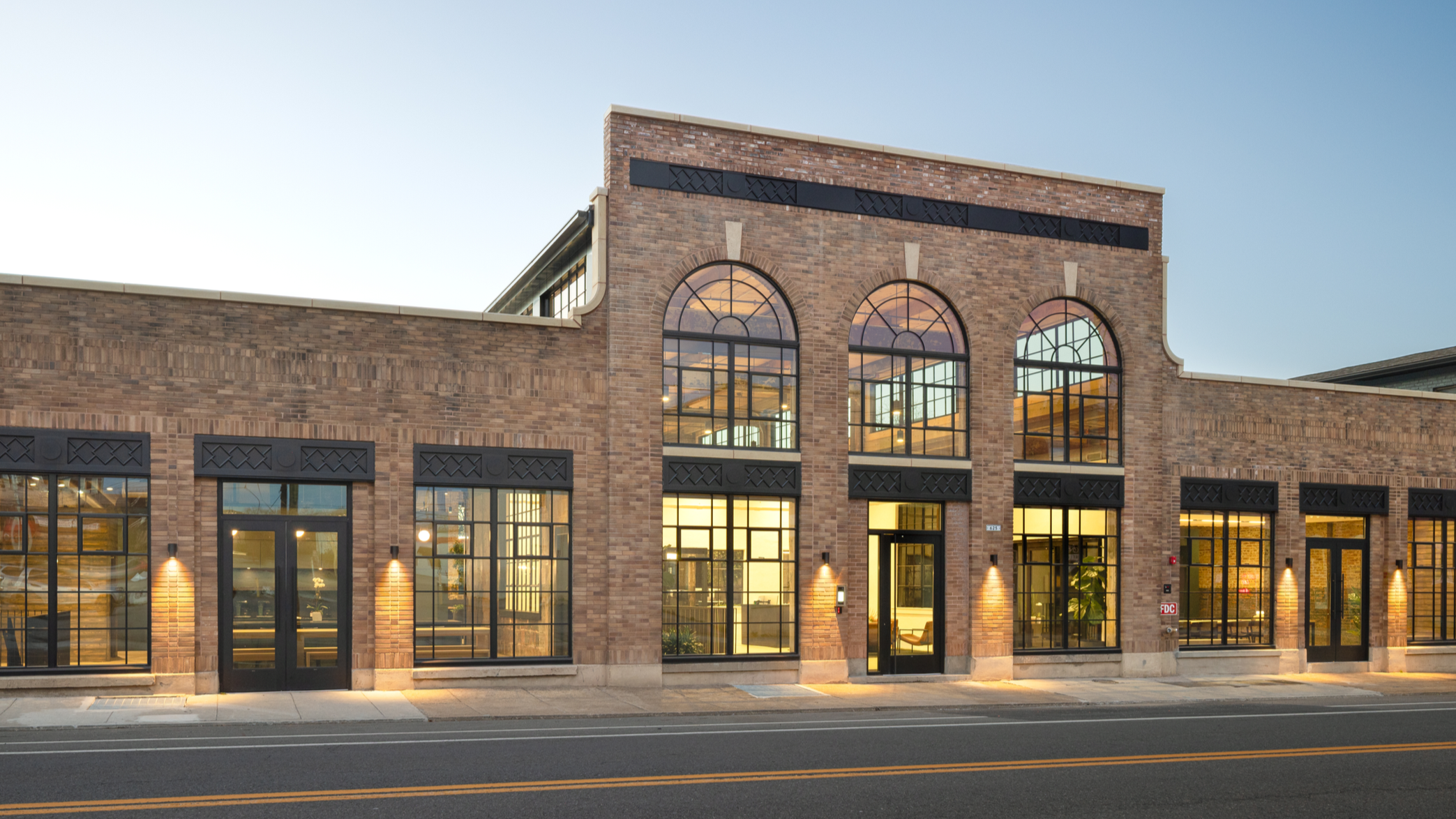 MHM Architects + Interior Designers 625 N Broadway Office