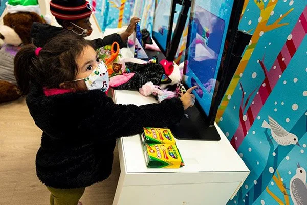 CS Hudson Offers Homeless Children a Memorable Holiday With Immersive Pop-Up Experience