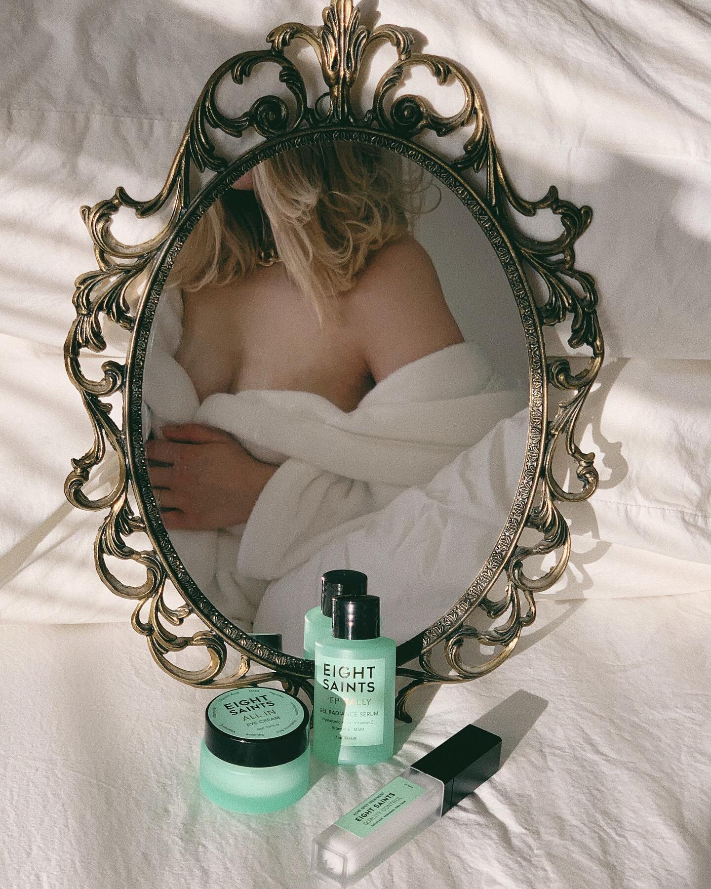 Mirror, Mirror...🕊🤍🌿
@eight_saints is fairest of them all. When I look for skincare for my sensitive skin I look for &mdash; clean, natural ingredients. @eight_saints has nailed down 8 key ingredients, aka 8 &ldquo;saints.&rdquo; My top picks are 