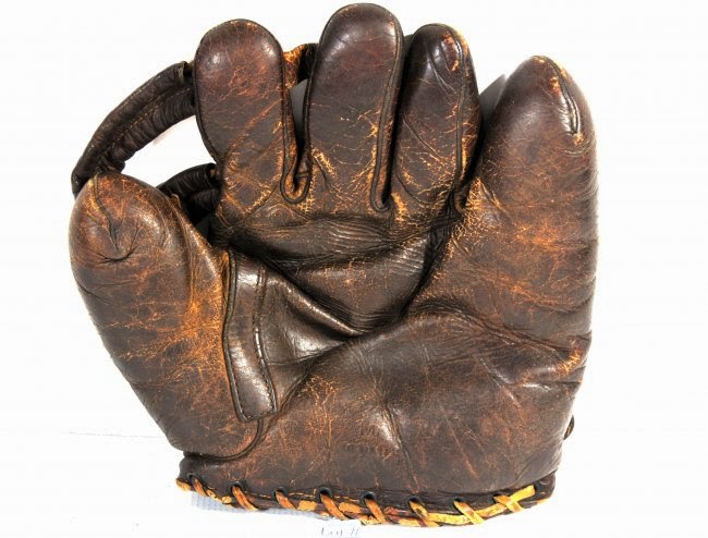 Arguably better than no glove