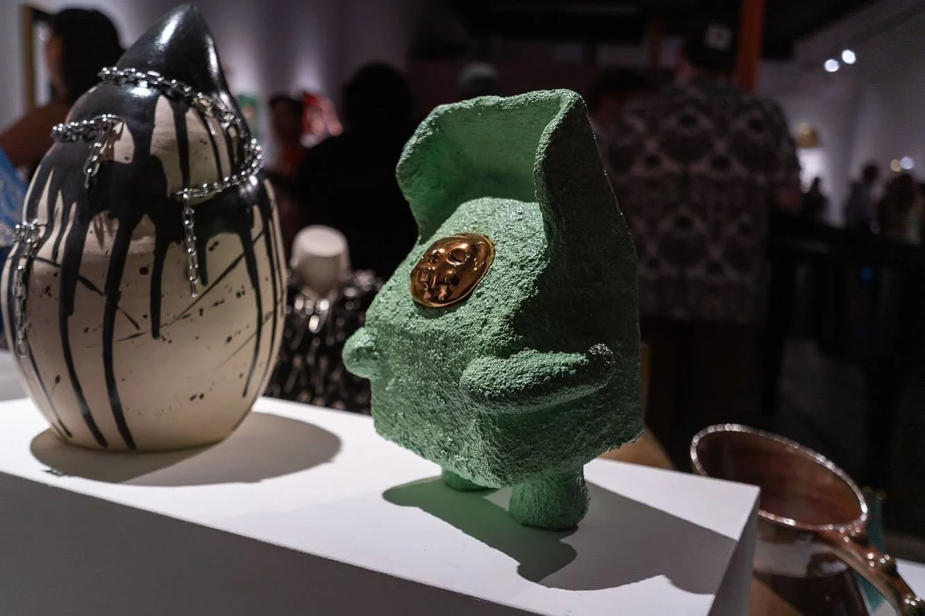 The latest collection of clay works from @santi.s.art are now on exhibit and available @kailinart 🍶🫖🍯