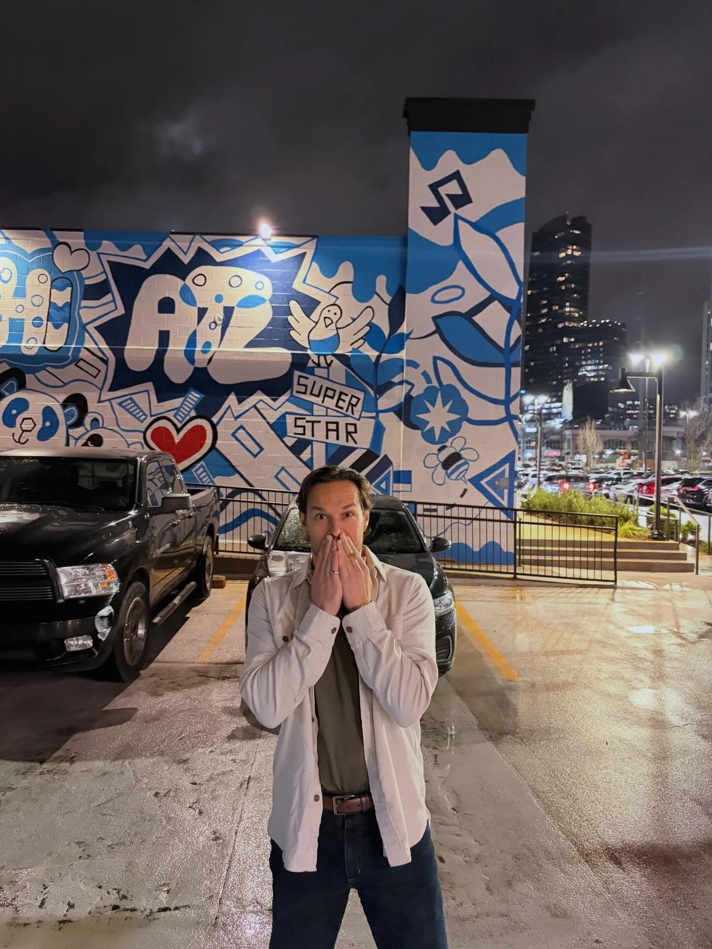 Today we celebrate the birth of the singular Luke Hamilton @threecrows 🎨🎓🎁 of the #artband

Happiest birthday to you and may this new year bring more artful adventures 🏆