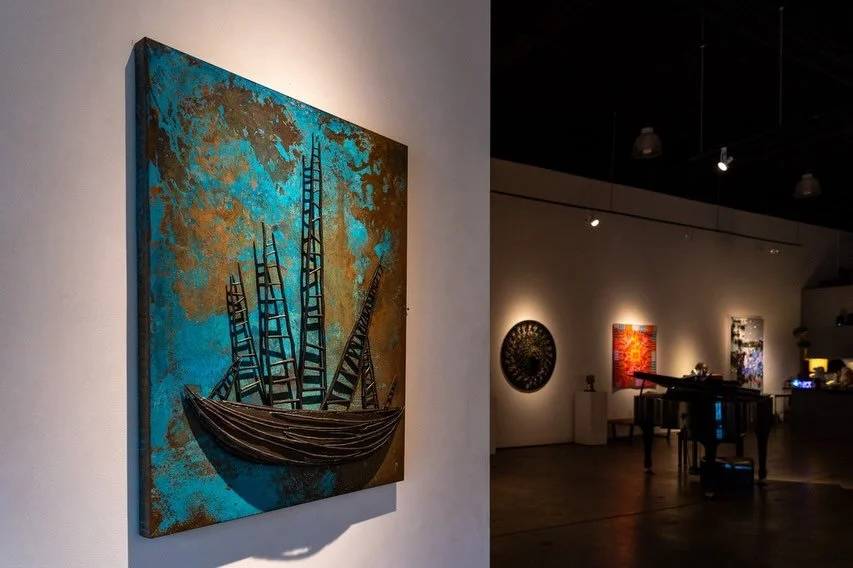 These two dynamic #metalworks by @corrinasephora.metalartist are now on exhibit for our OBJECTS 2 show of #3d artworks and available @kailinart 🔨🎨🫶