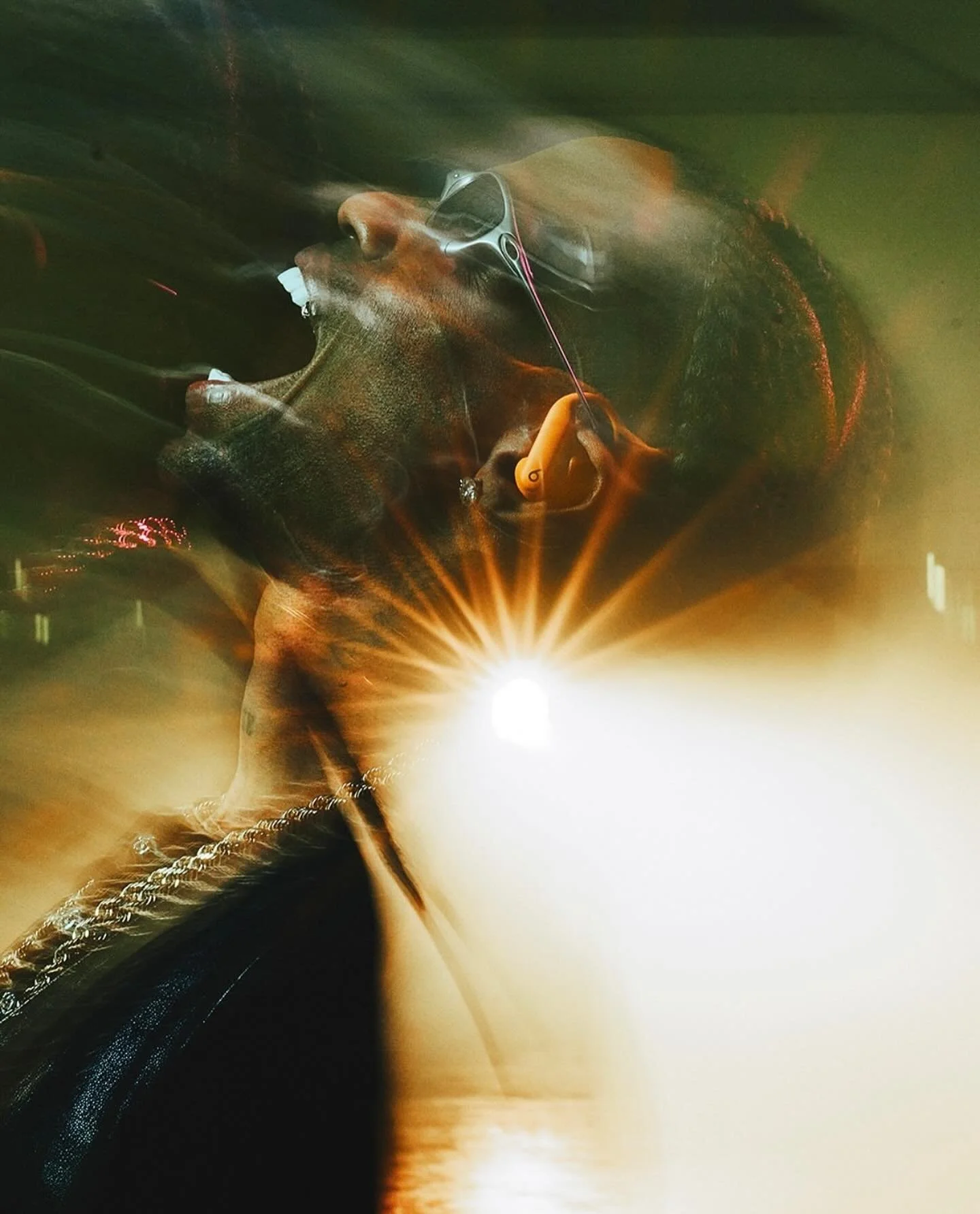 @travisscott for Beats - Shot on Location In Tokyo Japan 🇯🇵 Shot by @anthonymandler 💡 @timwyoung 🎨 🖥️ @scotthughmitchell 🐈&zwj;⬛