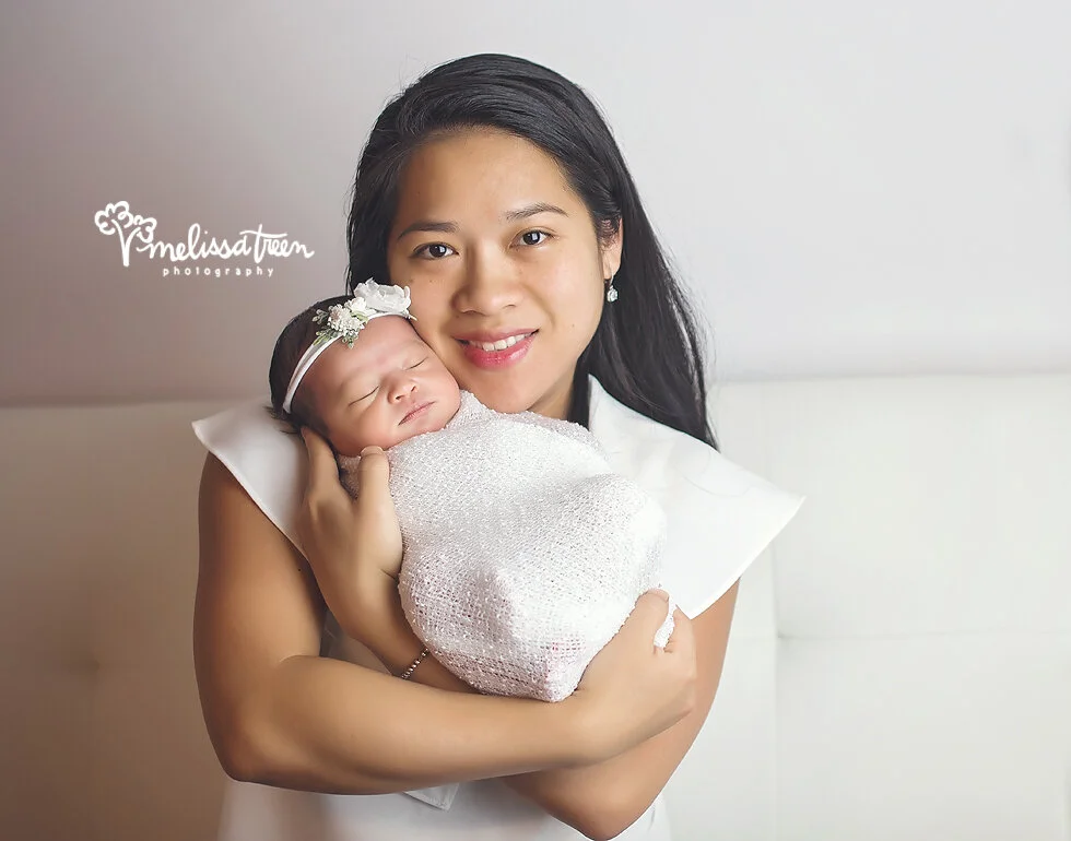 mom and baby durham newborn photography.jpg