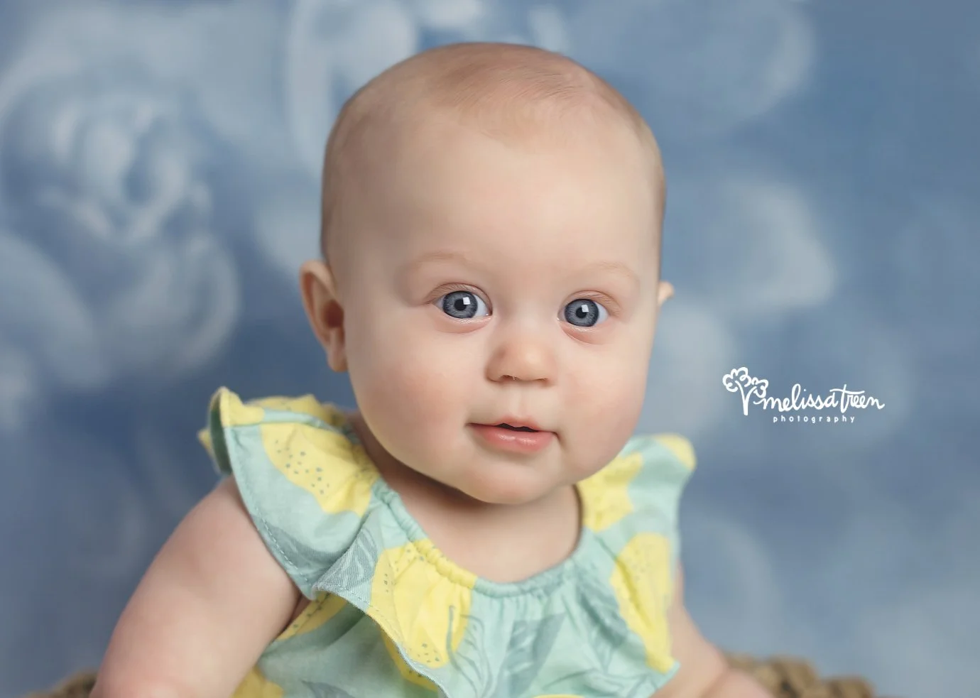 6-month-baby-poses-durham-motherhood-photographer-raleigh