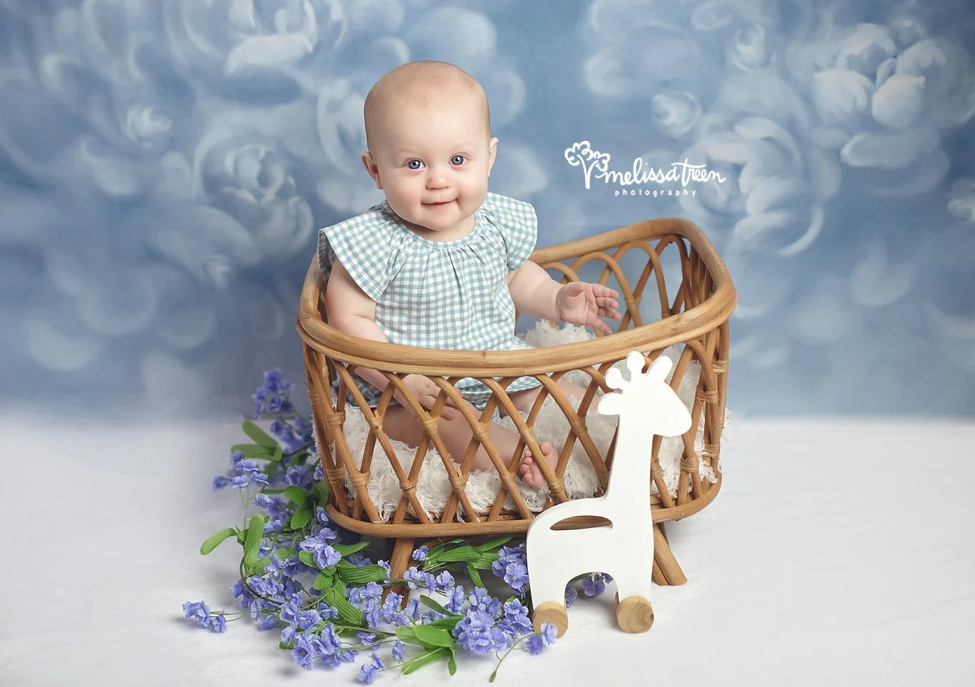 6 month baby girl photo shoot chapel hill portrait studio motherhood milestones maternity photographer