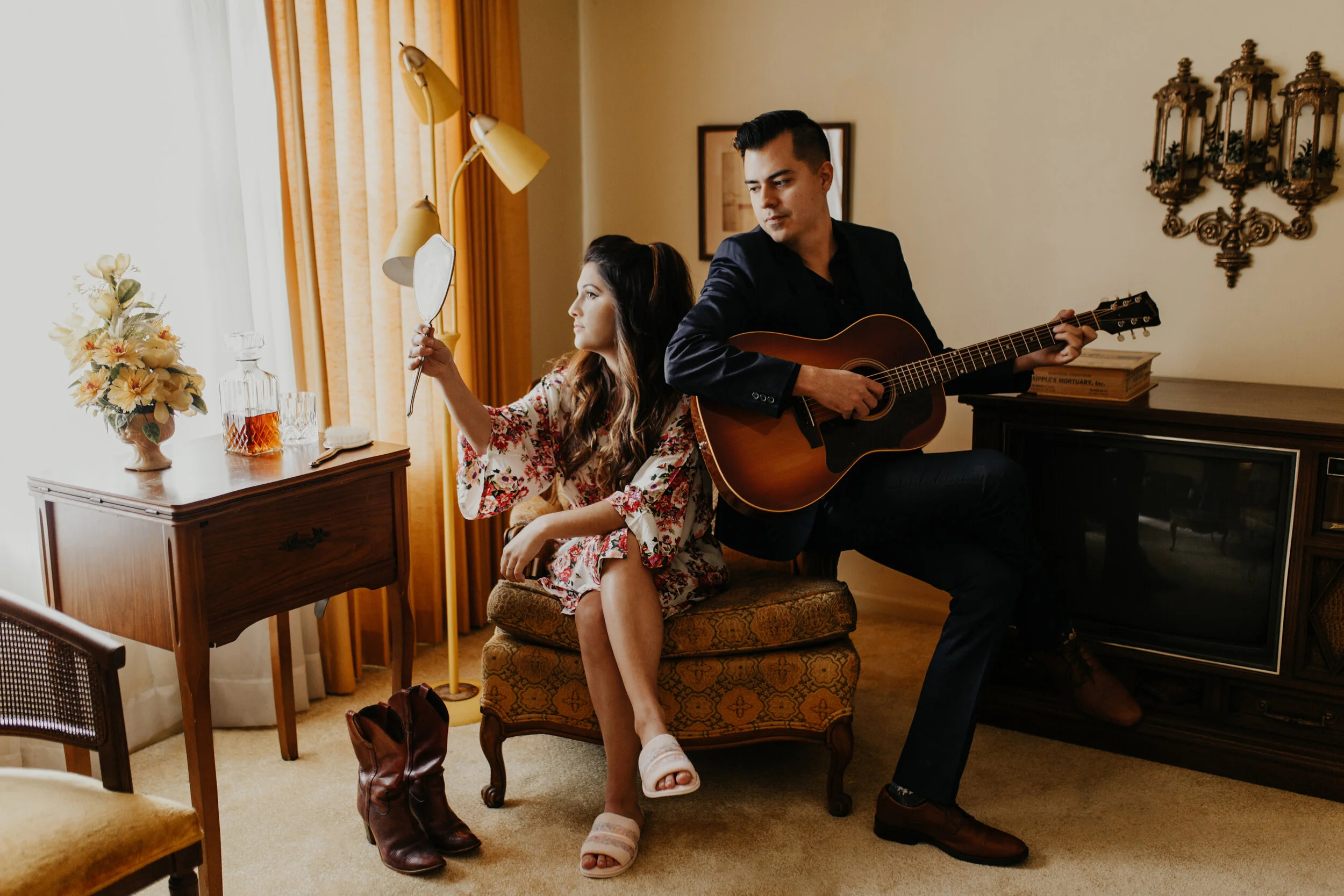 Love at First Chord: An Interview With Savannah’s Husband And Wife Americana Roots Duo Lyn Avenue (Music Mecca)