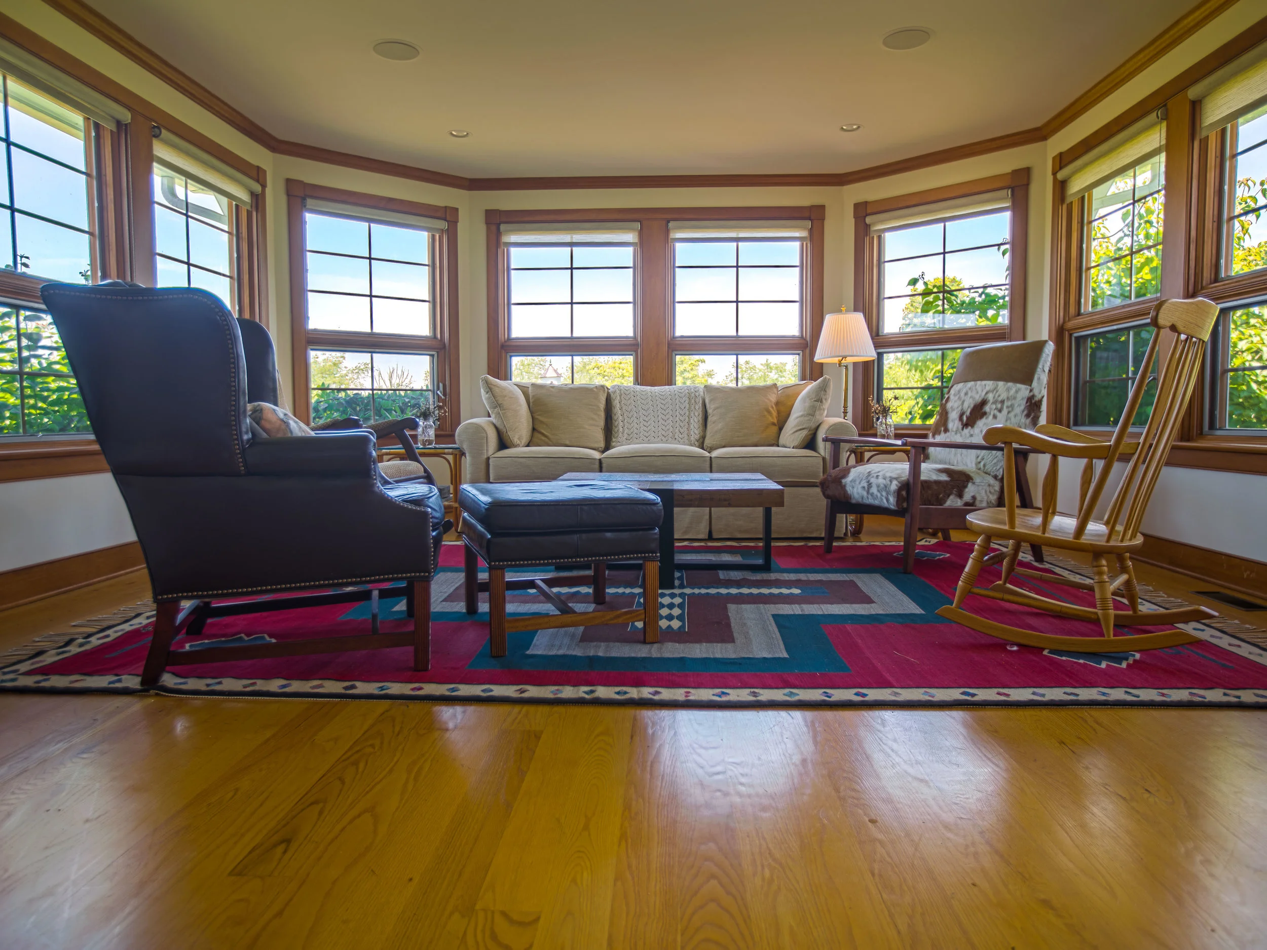 living room-2.jpg