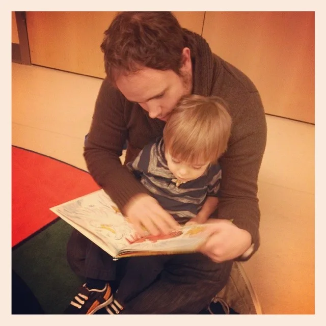Dad_and_Kid_Reading_Night___Hickman_Mills_ISD___dads.jpg