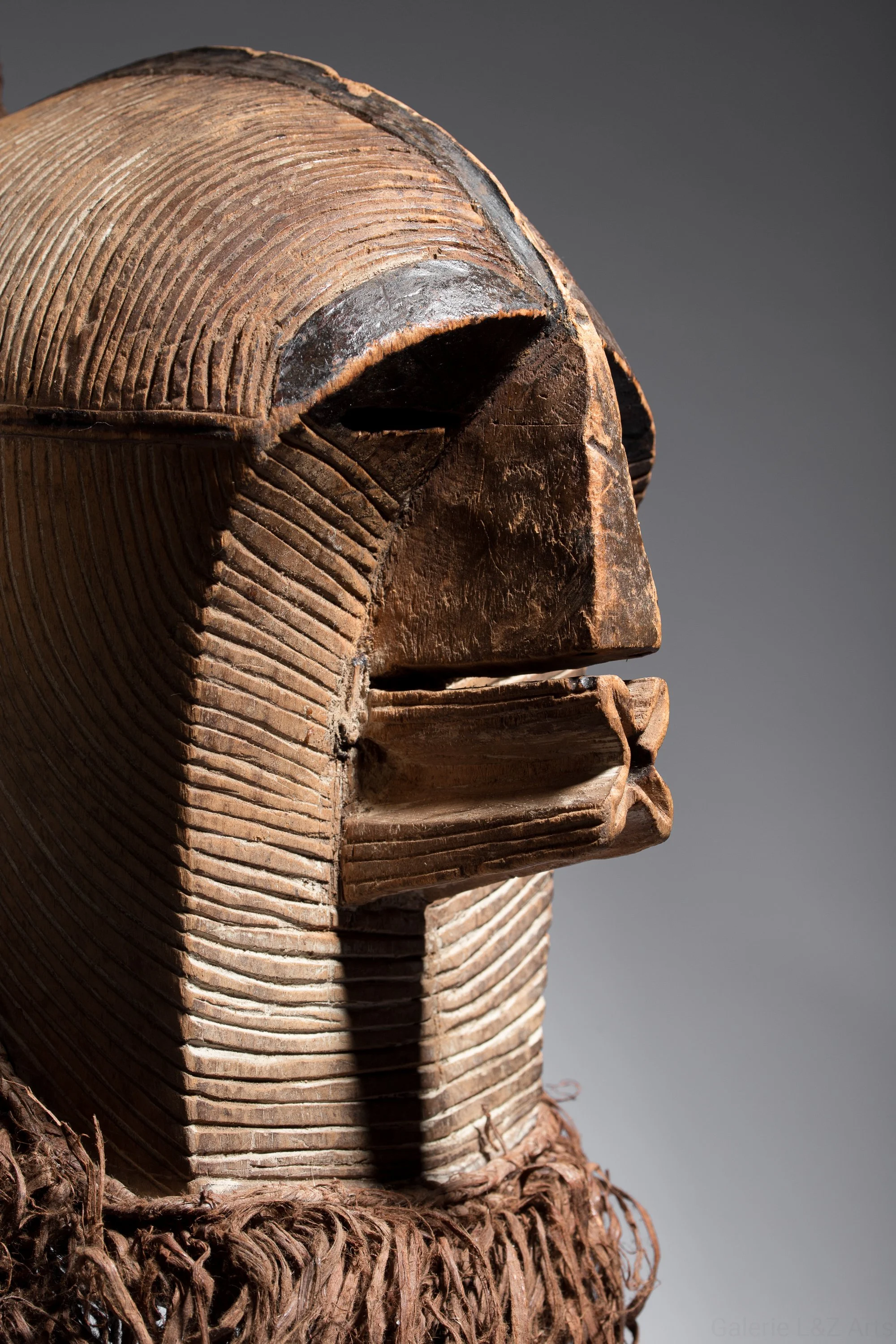 masque-africain-luba-kifwebe-kikashi.jpg