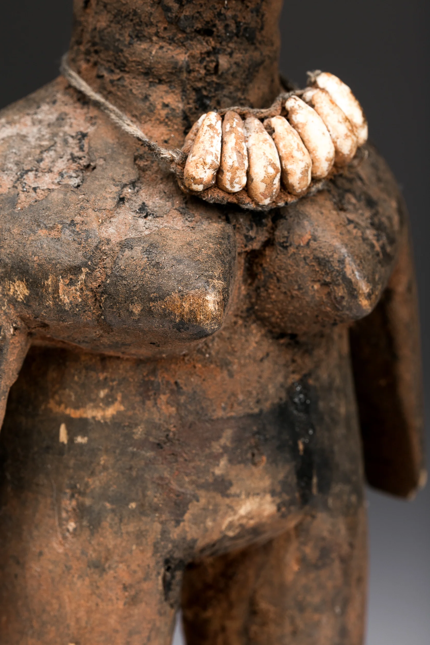 statuette-venavi-ewe-statue-africaine-togo-art-galerie-lz-arts-8.jpg