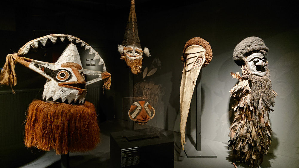 Objets d'art tribal Océanien