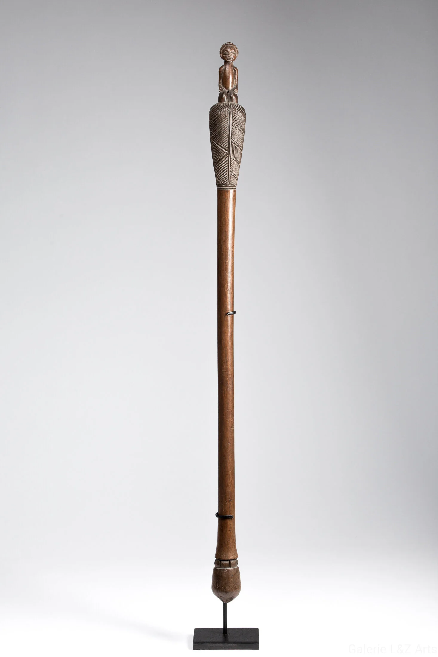 Baton Chokwe sceptre galerie art tribal africain Loiseau Zajega