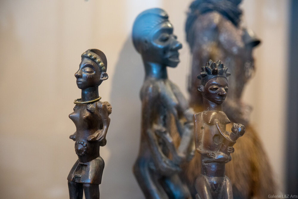 Statues africaines de maternité Yaka