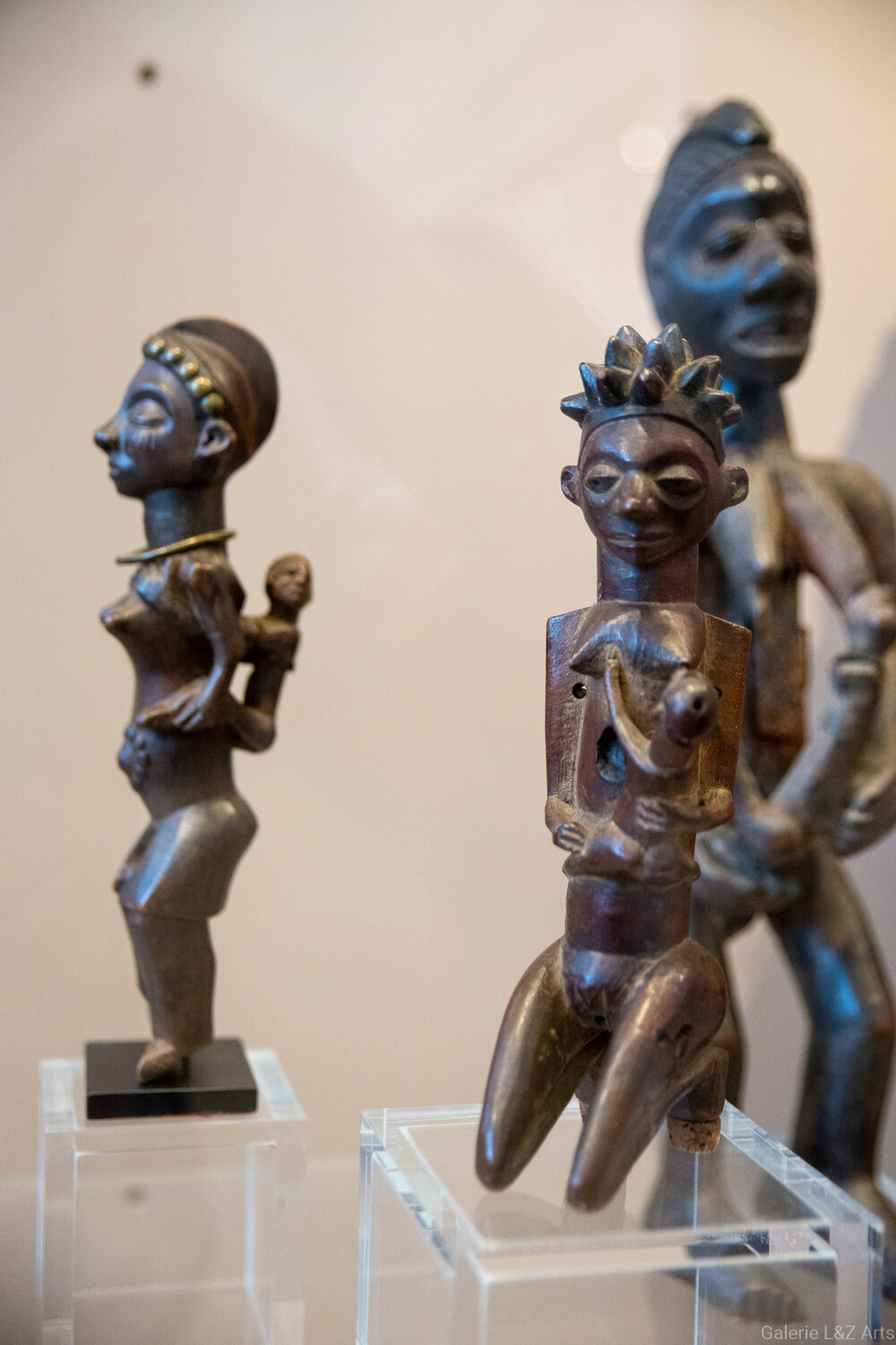 Statues africaine de maternité Yaka