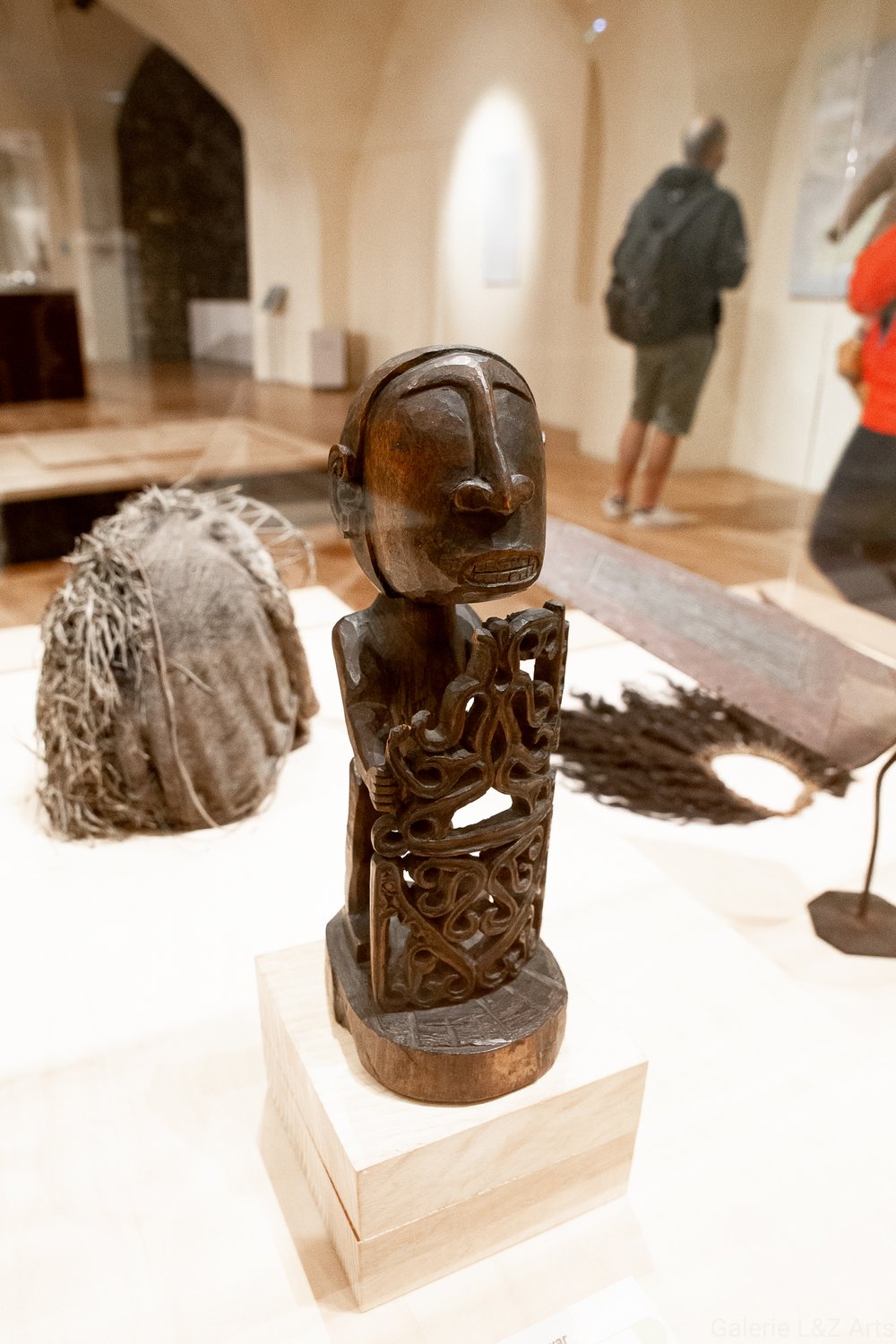 Statue Korwar d'art tribal Papou