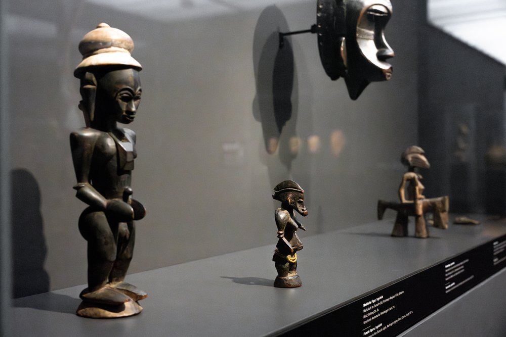 Statues africaines Senoufo au musée Rietberg de Zürich en Suisse