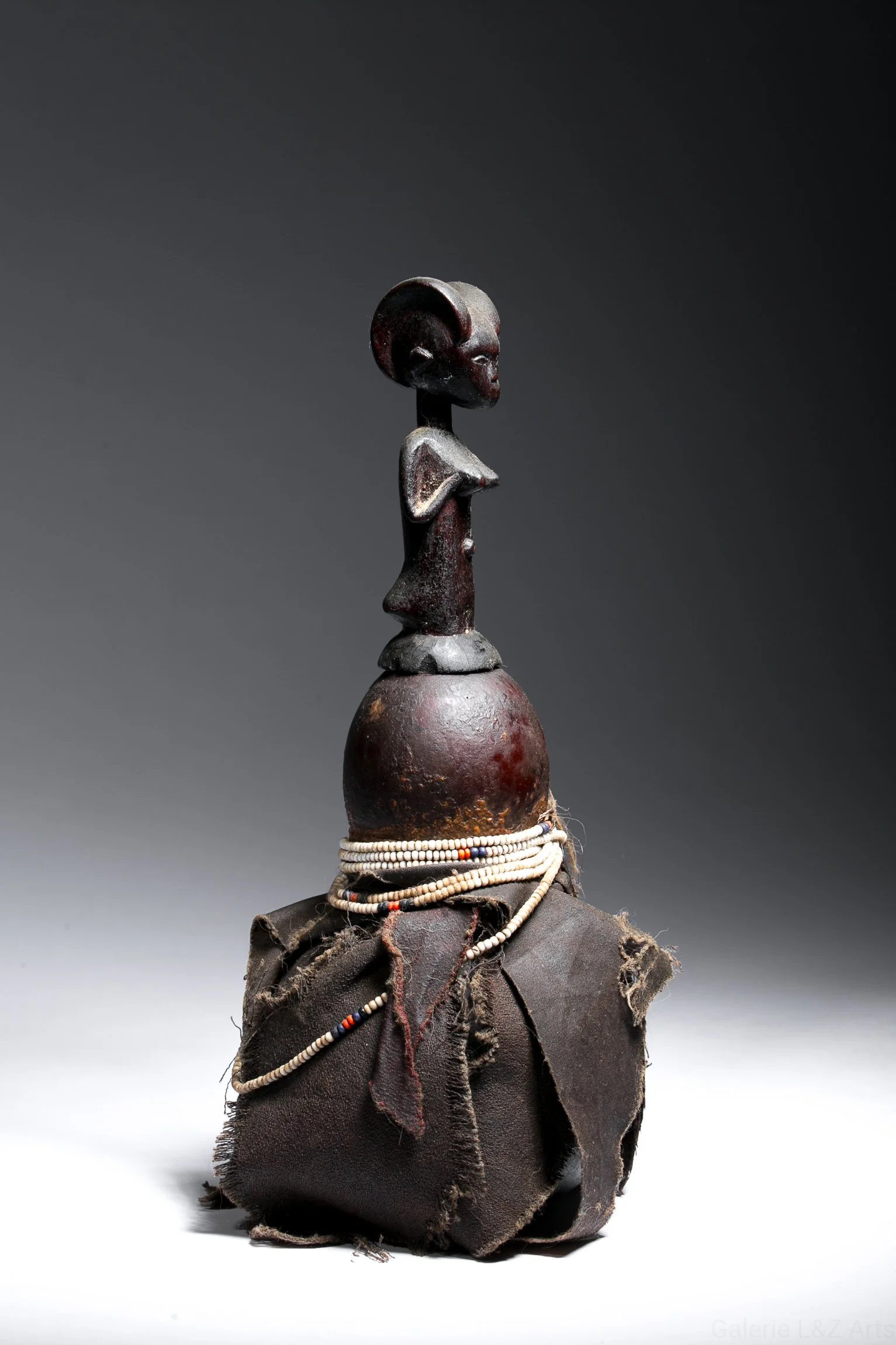 calebasse-medicinale-zaramo-kwere-tanzanie-art-africain-2.jpg