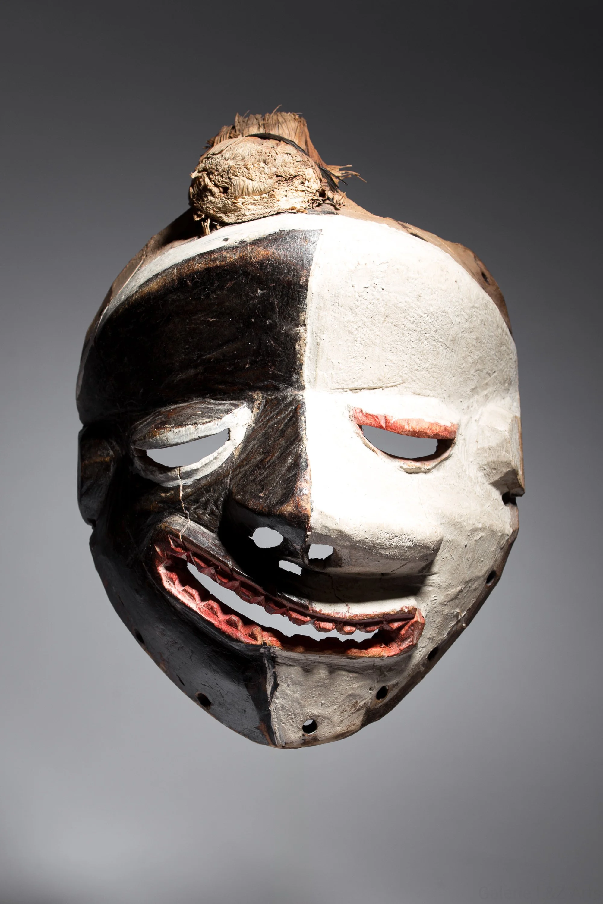 Art africain Masque de maladie Mbangu, Pende, R. D. Congo