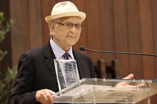 Norman Lear with Award for Social Justice in Action