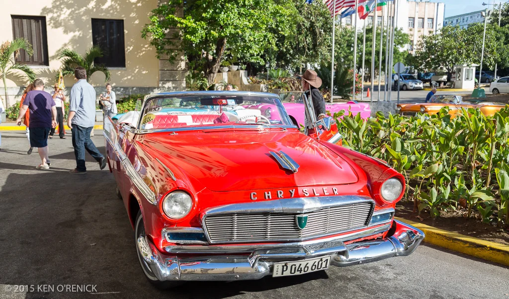 CUBA-CARS-2.jpg