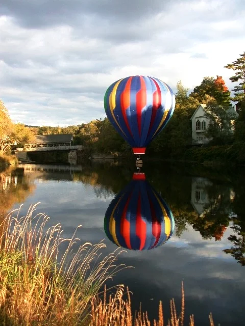 QUECHEE, VT BALLOON REFLECTION