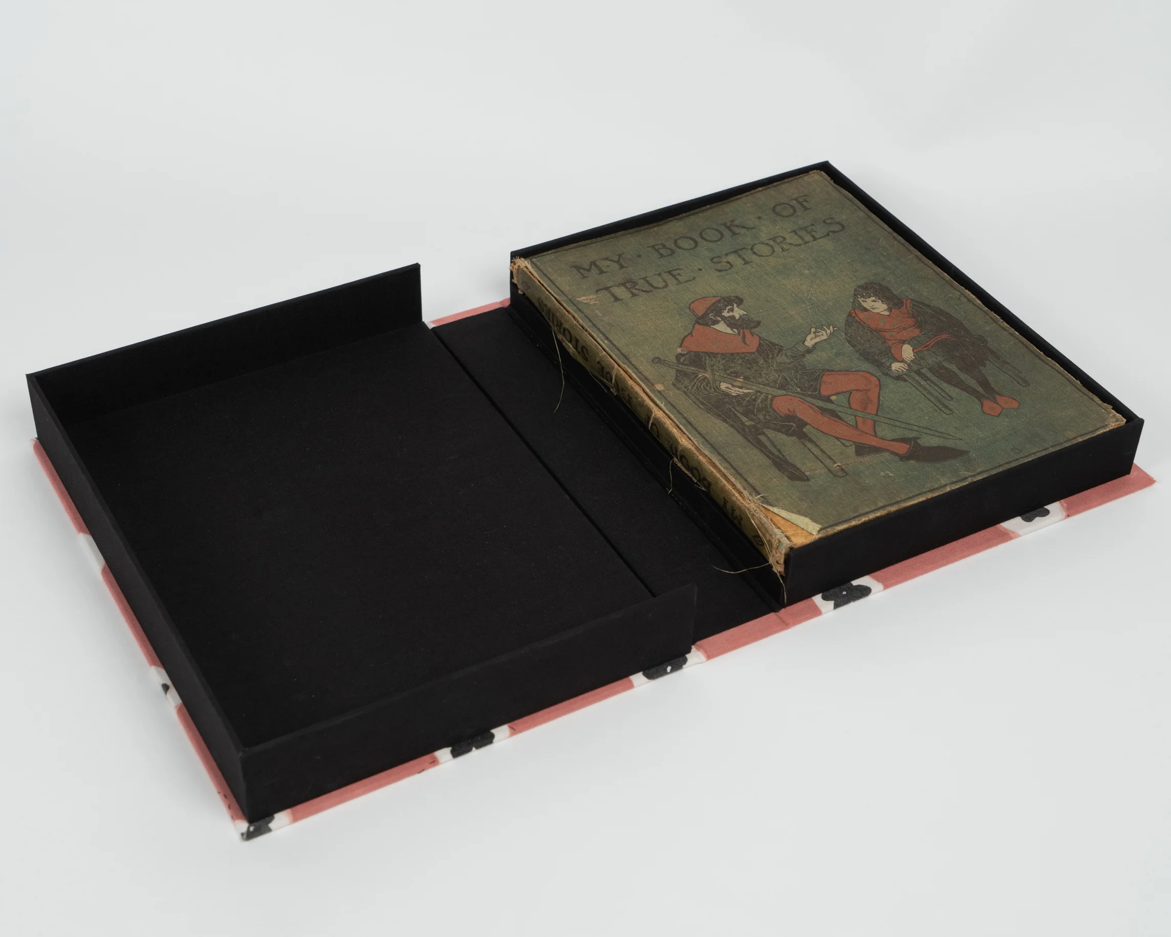 _2019_04_23_ocac_books00182.jpg
