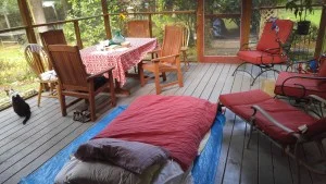 bedoutdoor.jpg