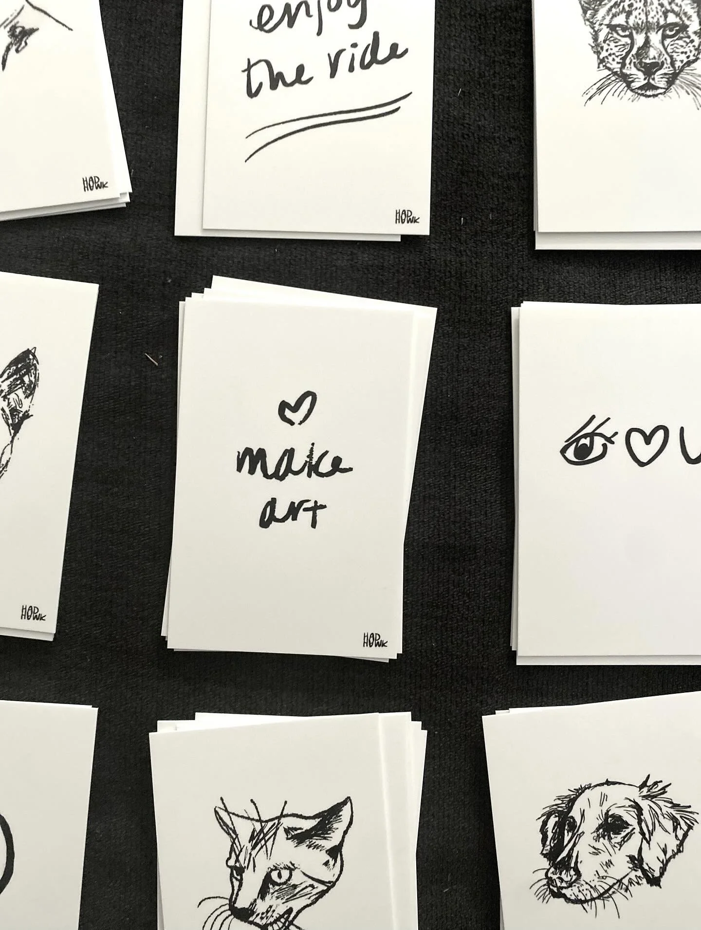 Mini prints are here! These will be for sale at the #hinghamartswalk on October 19 ⚡️

Also sold with an envelope @holly_and_olive 💌 

#miniprints #makeart #enjoytheride