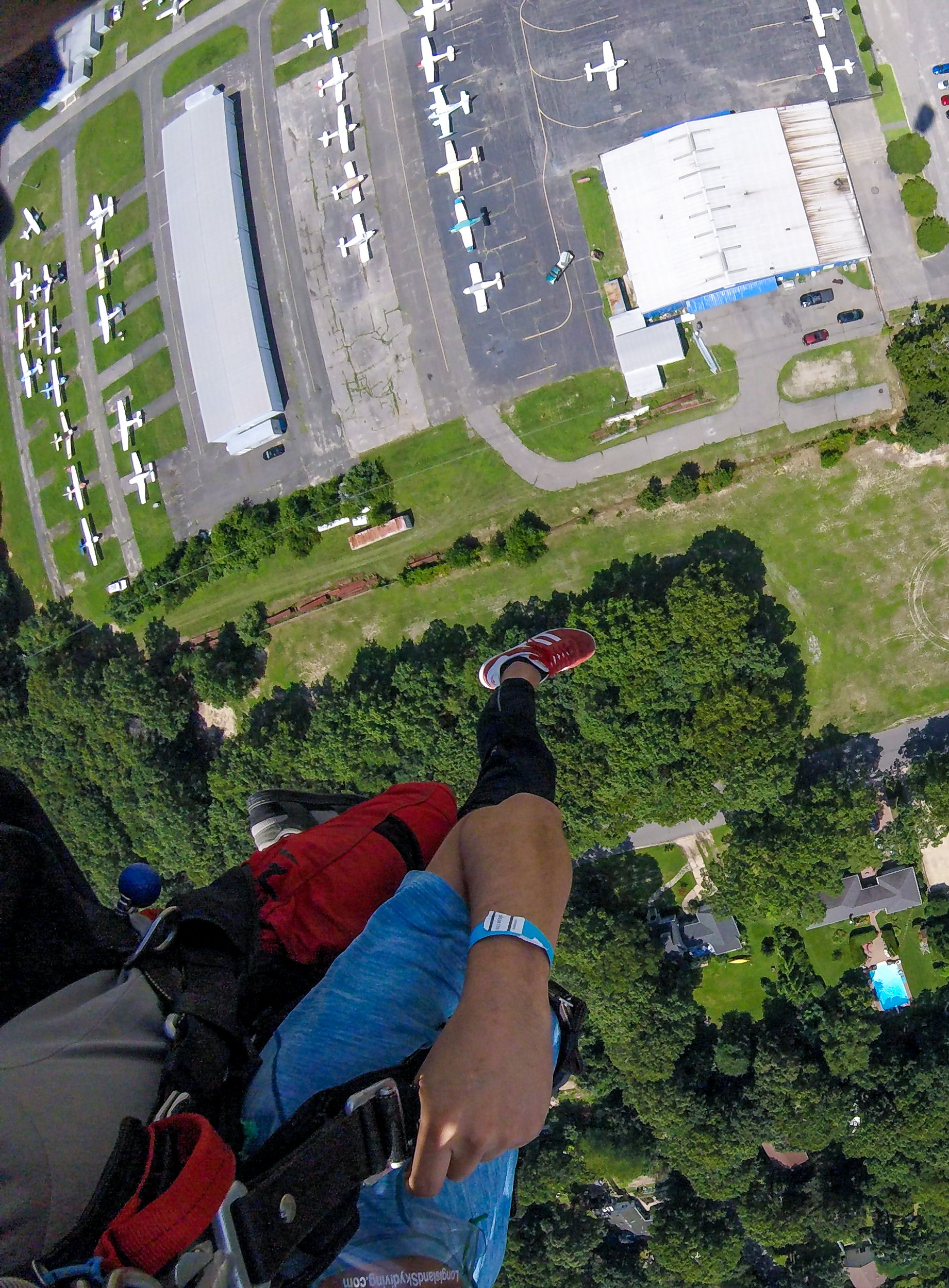 Austin - Skydiving-7.jpg