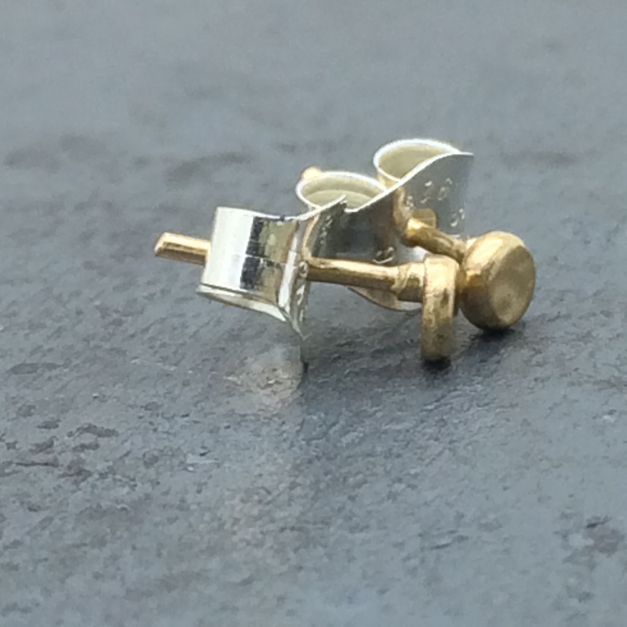 14k green gold studs side view.jpg