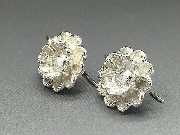 lotus earrings.jpg