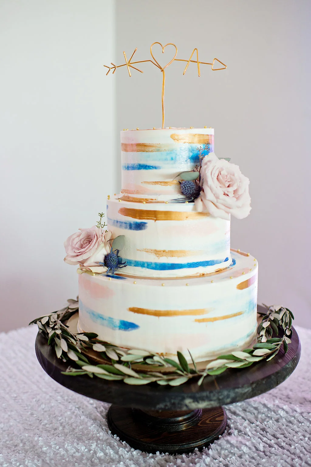 Photo by: Beautiful Mess Photography Cake by: Suarez Bakery