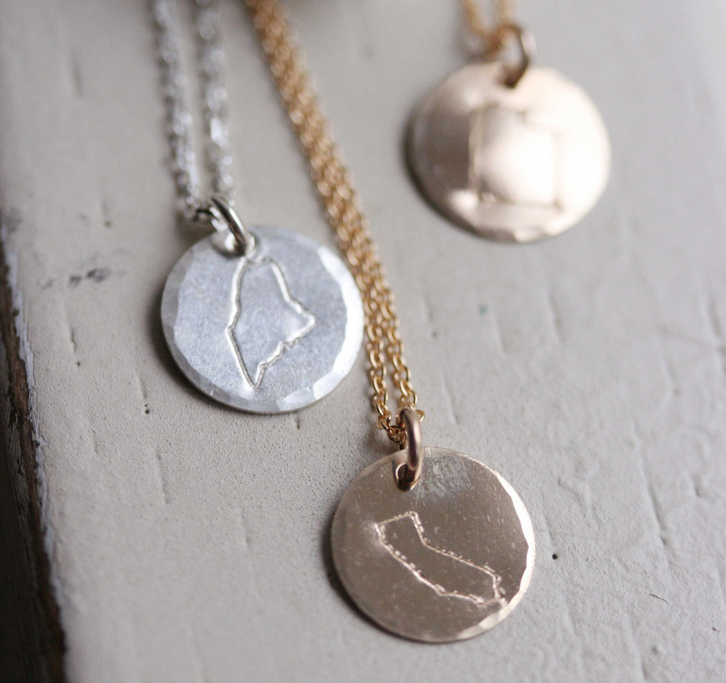 state_necklace_handstamped_us_america.jpg