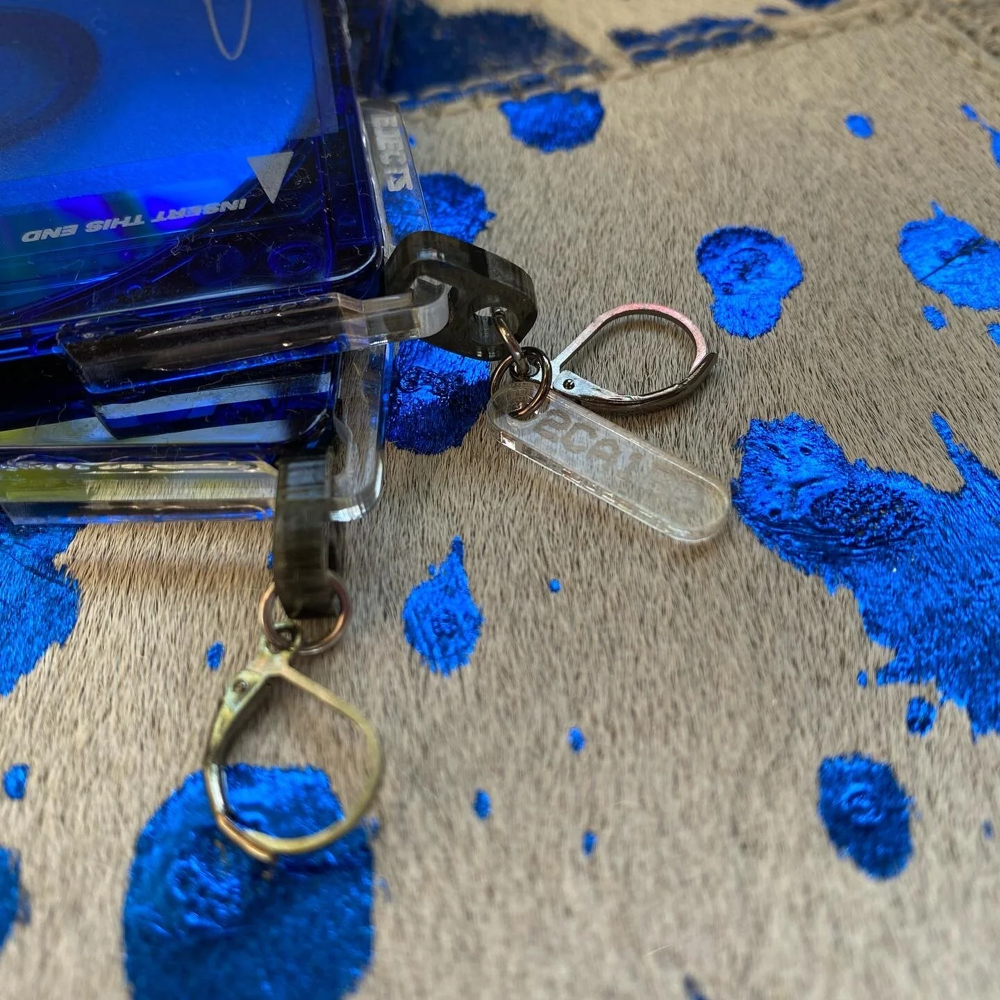 9B98D2FC-9F0E-410E-B415-AB5E1809E368