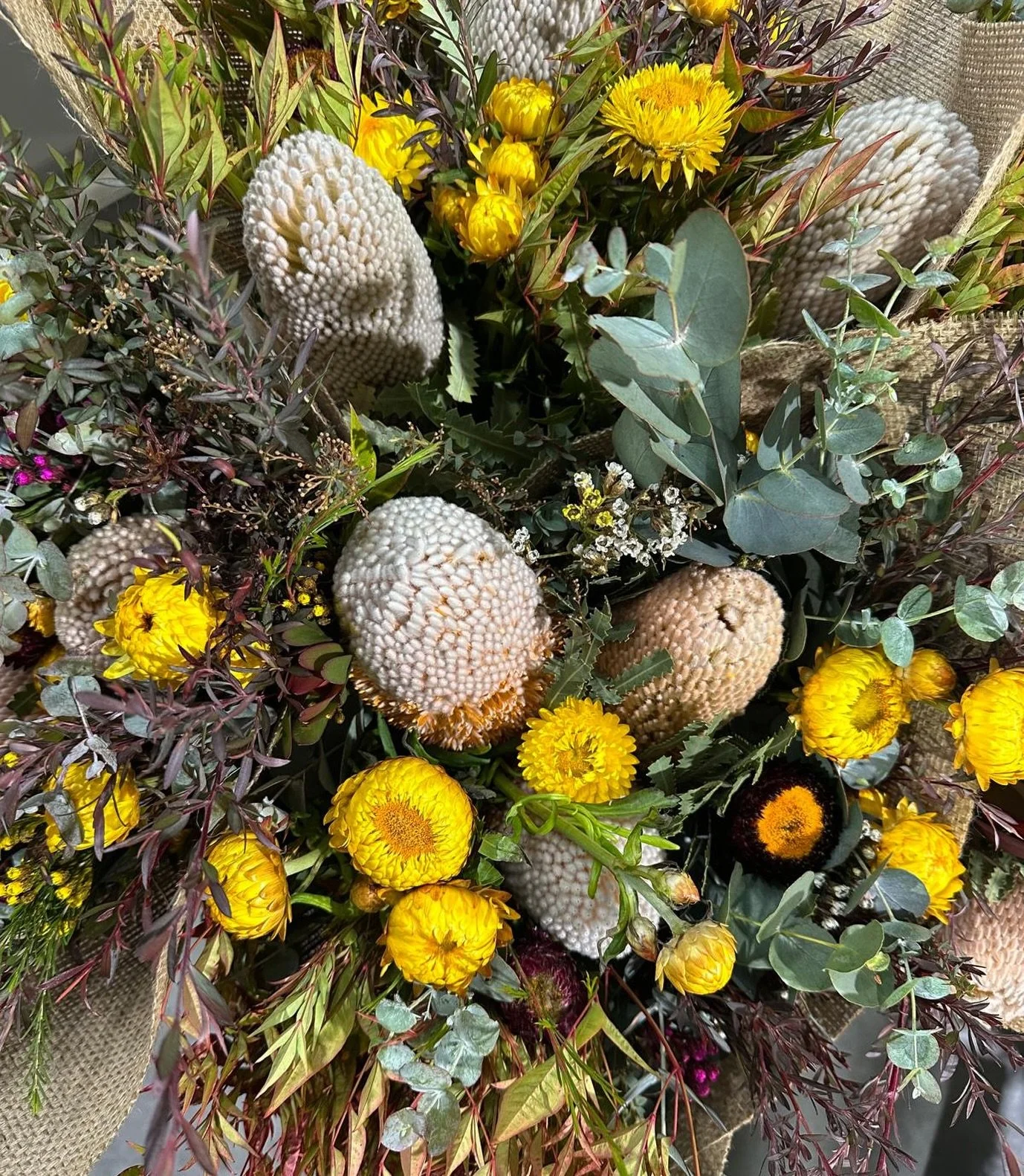 POSIES 💚 Dakota Flower Company Warehouse

Location:
Unit 1/56 Saleyard Road, Kyneton, Victoria 3444

Hours:
Monday to Friday: 5:00AM - 2:00PM
Saturday: 6AM - 12:00PM

#DAKOTAflowers #WholesaleFlowers #Flowers