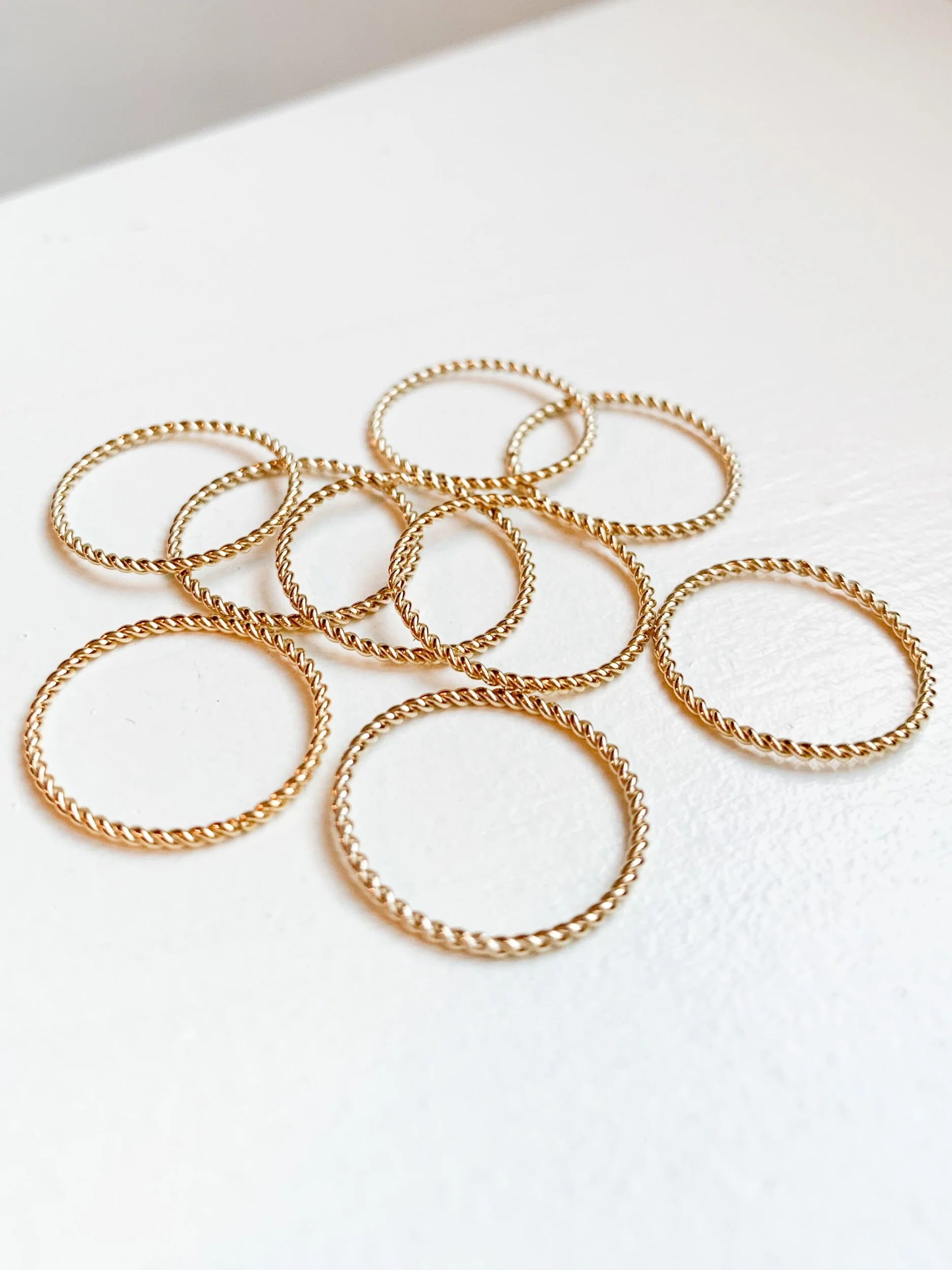 DCE2F112-5E67-4B7D-A3F4-E93515541247