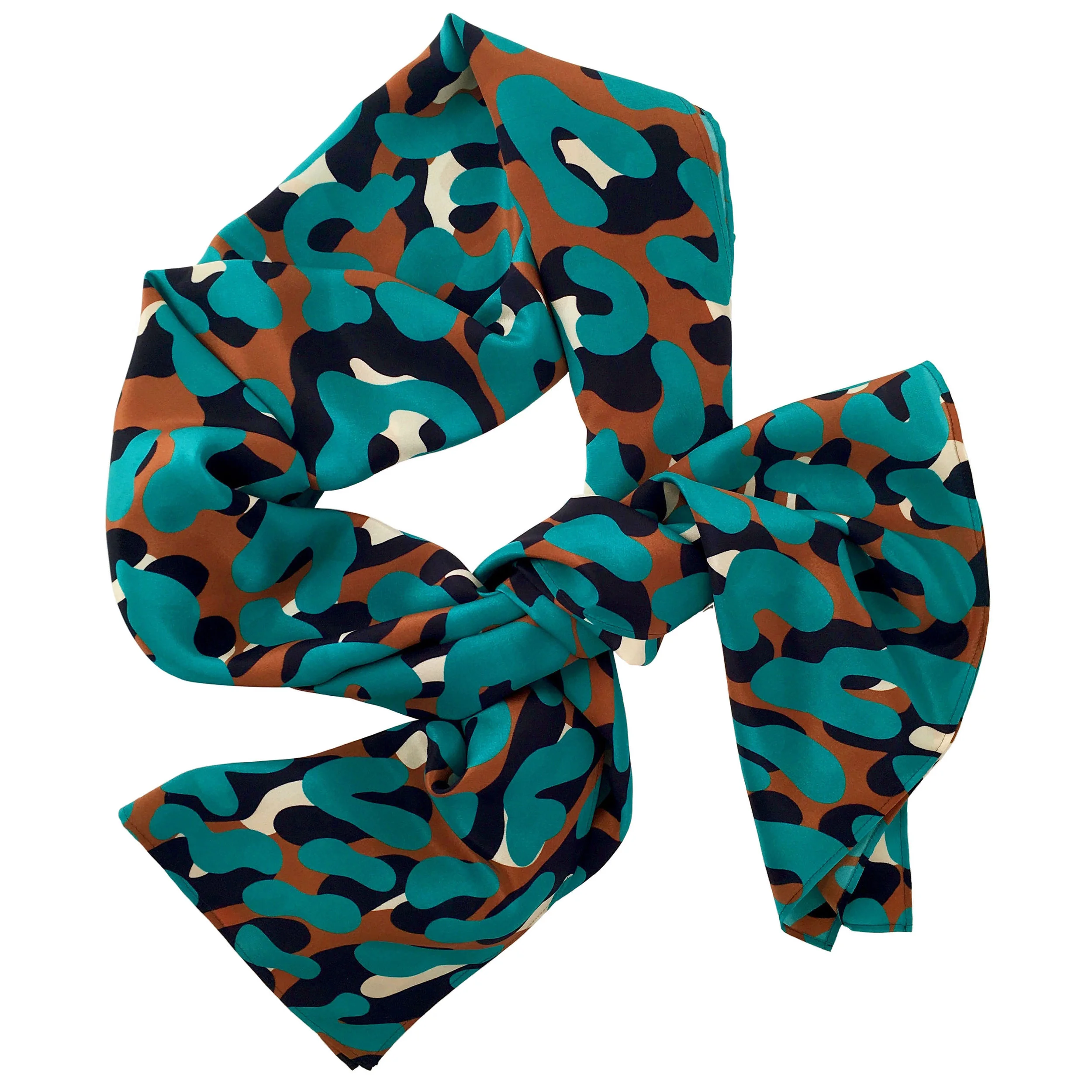 Scarf 037 rectangle tied 2 on white.jpg