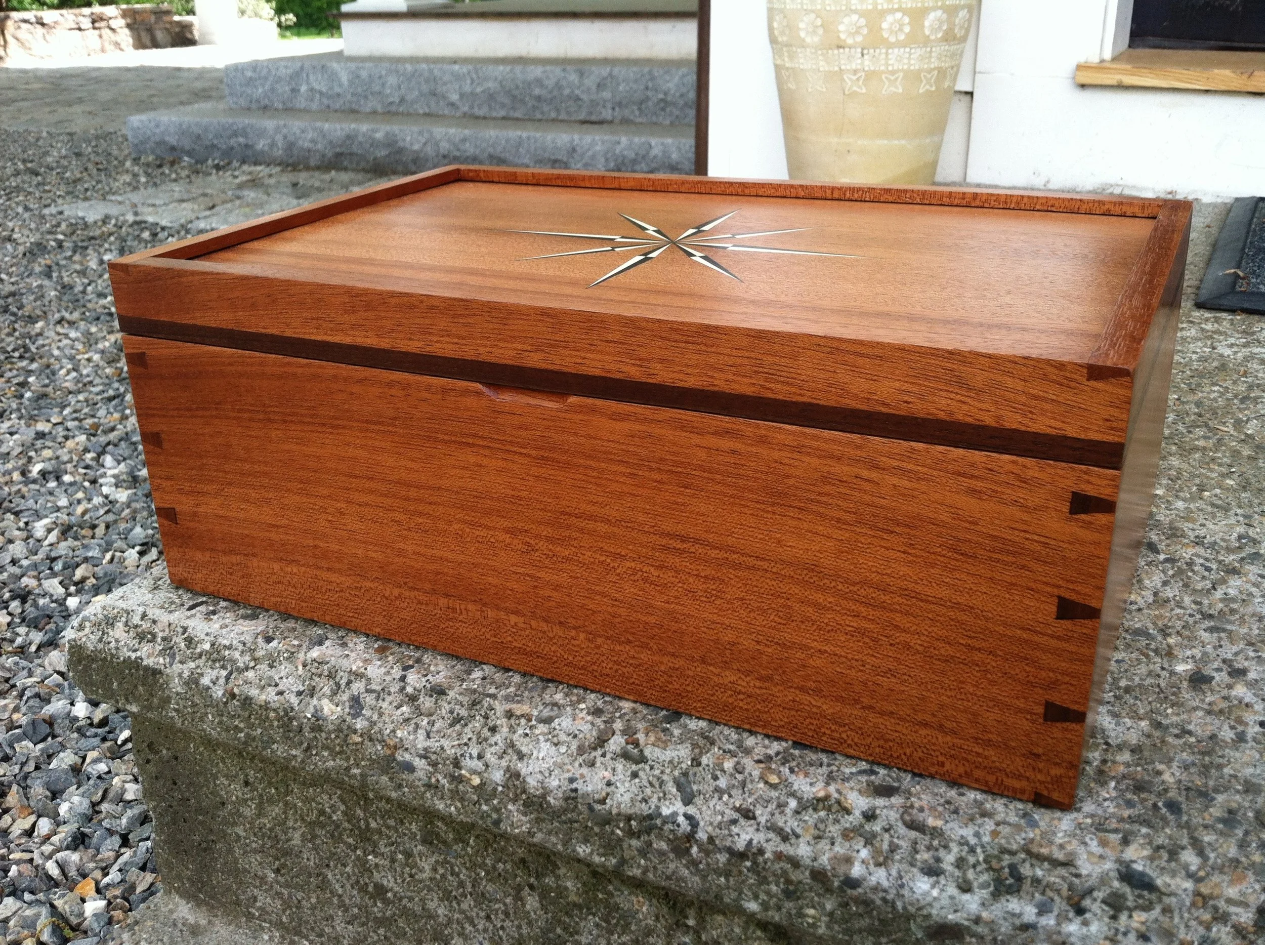 Compass Star Box