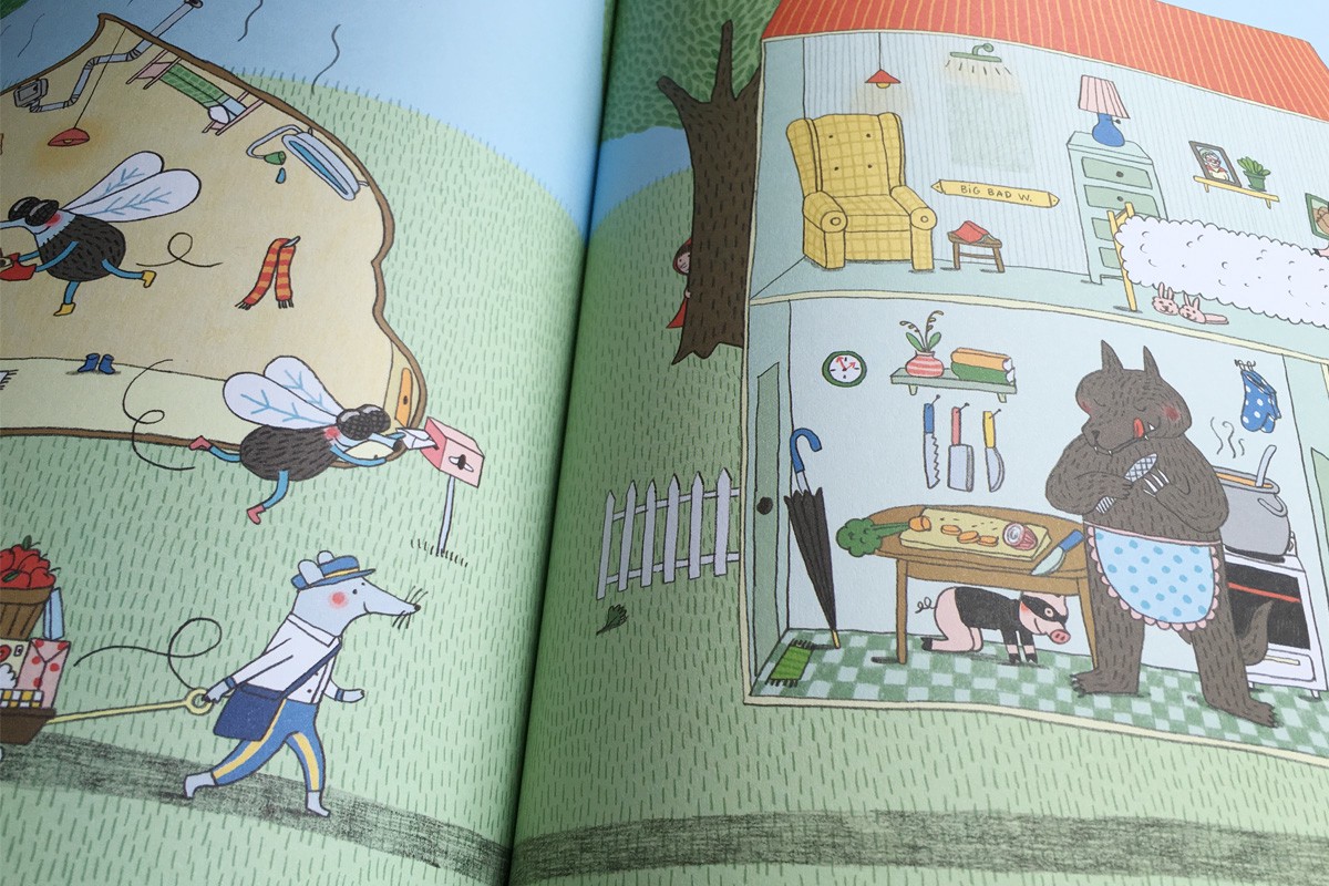 Here_comes_picturemouse_book_bear.jpeg