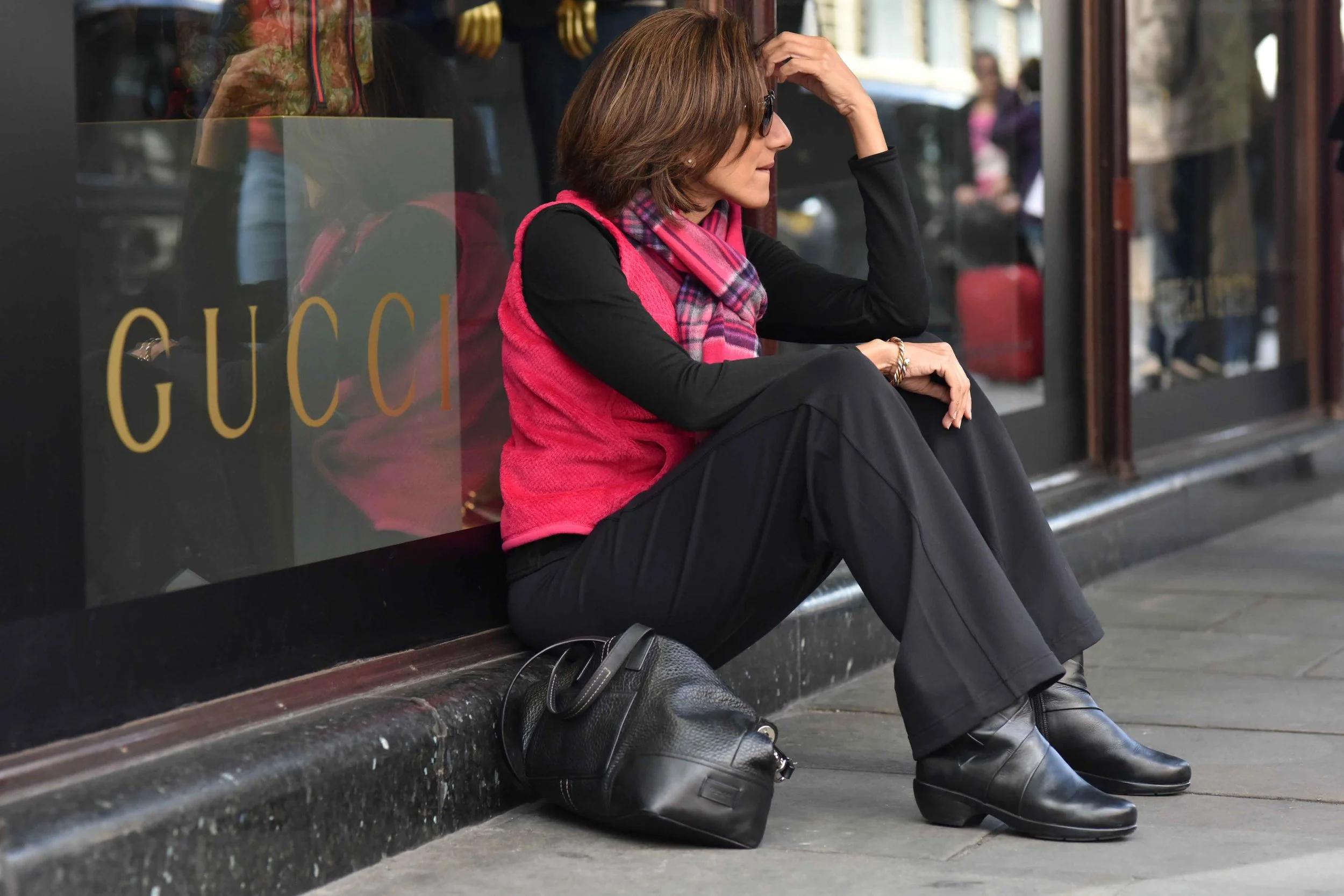 Street style, London, Knightsbridge. Photo credit: Alizeh Latif. Image©thingstodot.com