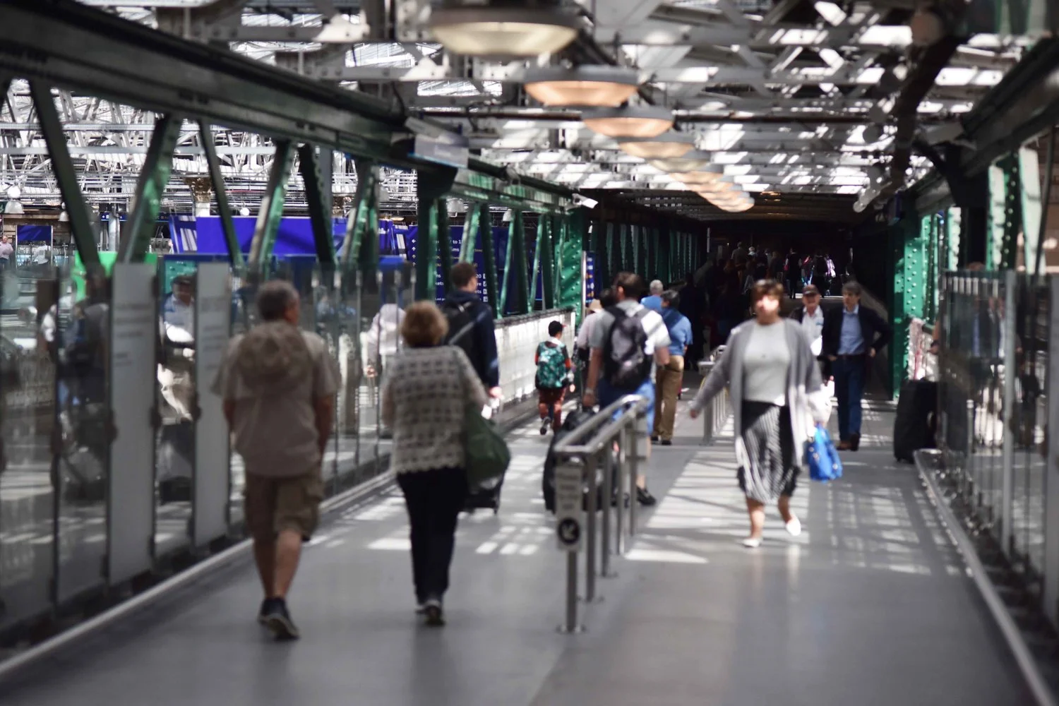 Edinburgh Waverly, railway station, Edinburgh, Scotland. Image©thingstodot.com