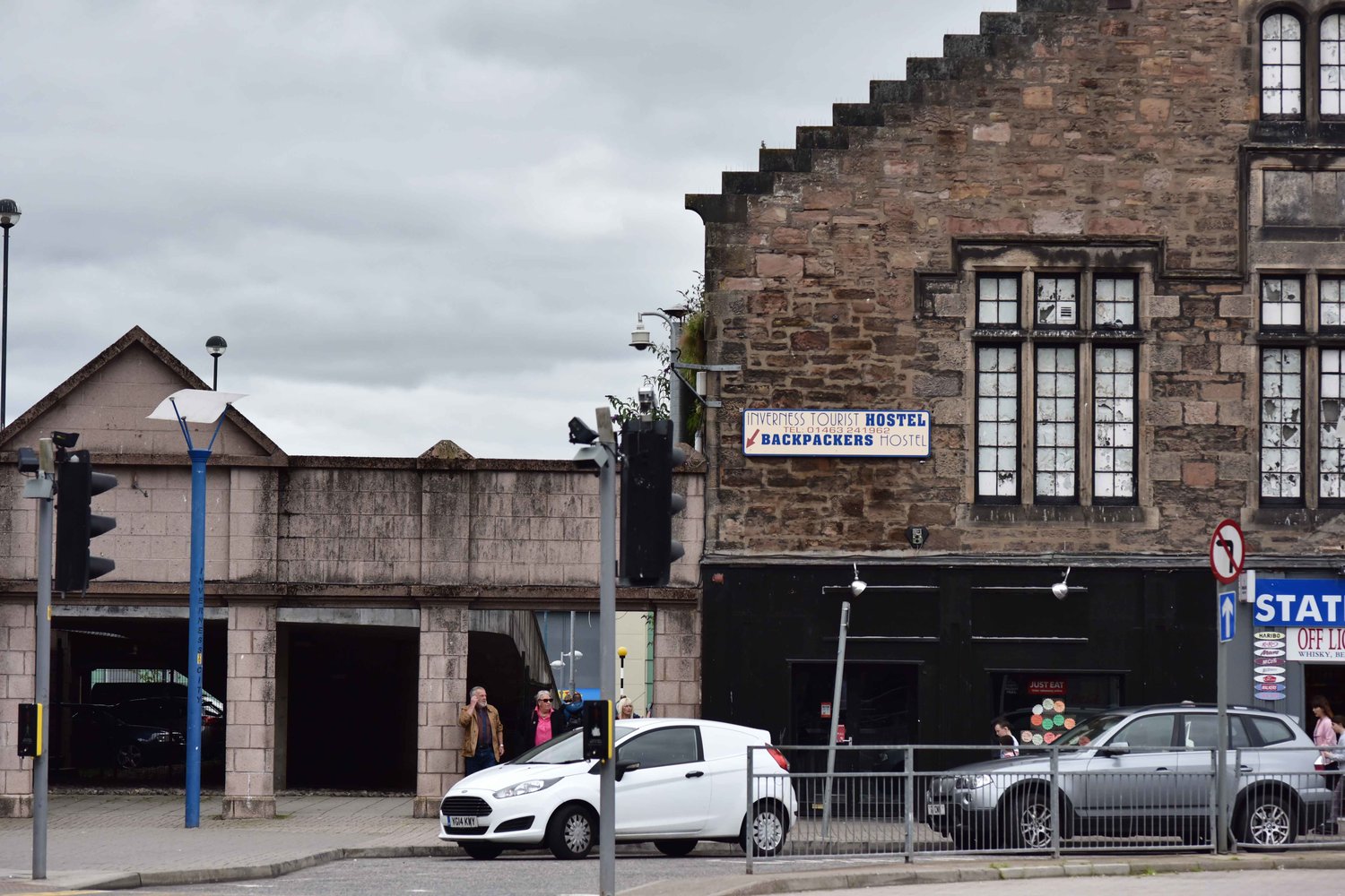 Inverness tourist hostel, Inverness bus station, Inverness, Scotland. Image©thingstodot.com
