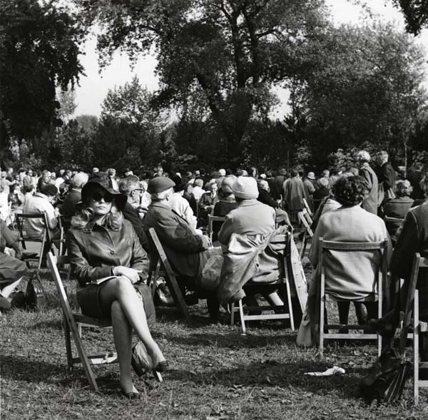 Chelsea Flower Show©Dorothy Bohm