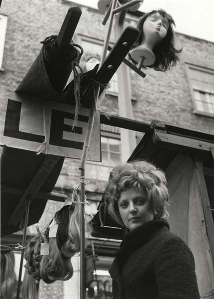 Petticoat Lane, Sunday morning market, with stall-holder©Dorothy Bohm