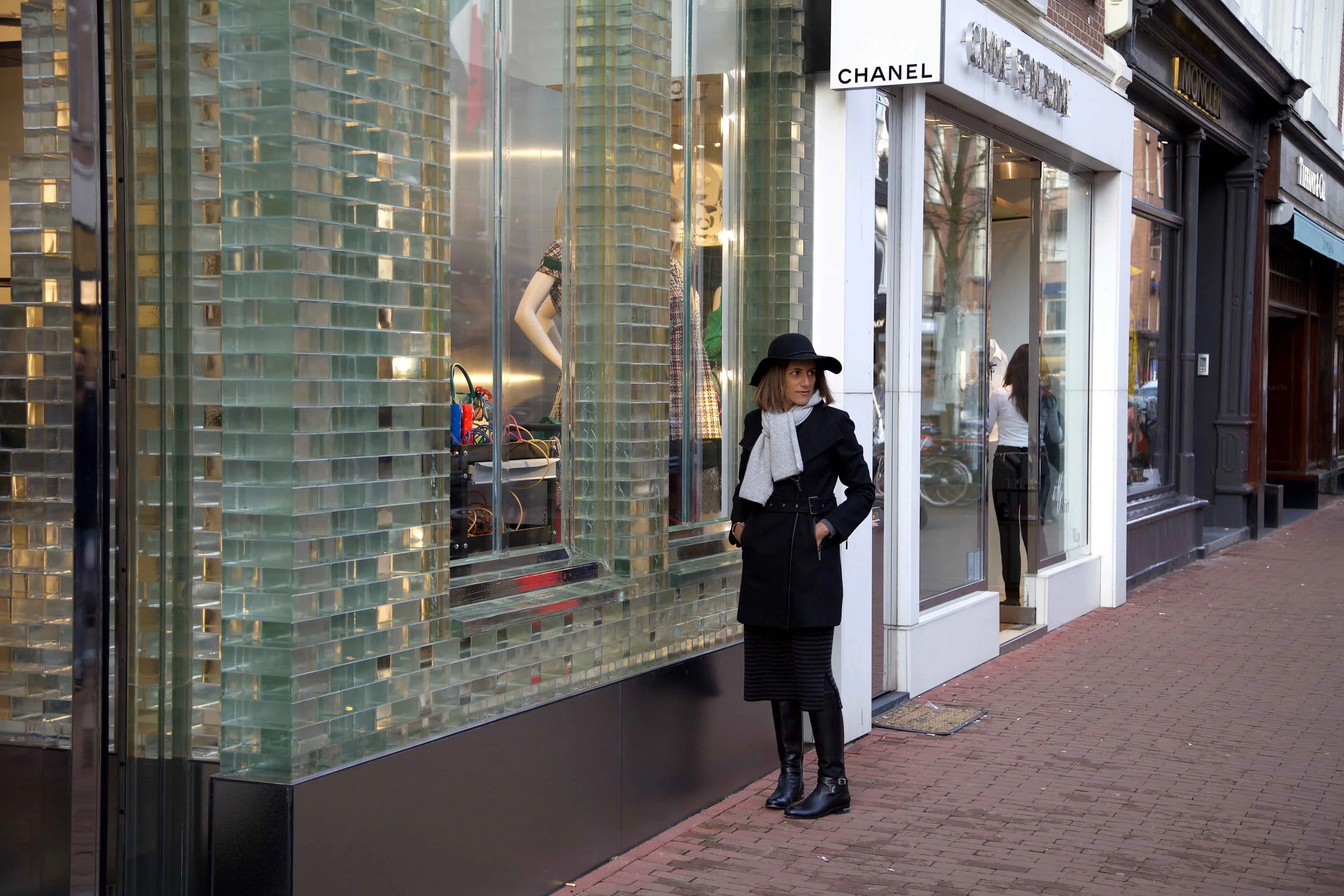 Luxury shopping, PC Hooftstraat, Amsterdam. Photo: Fabio Ricci. Image©thingstodot.com