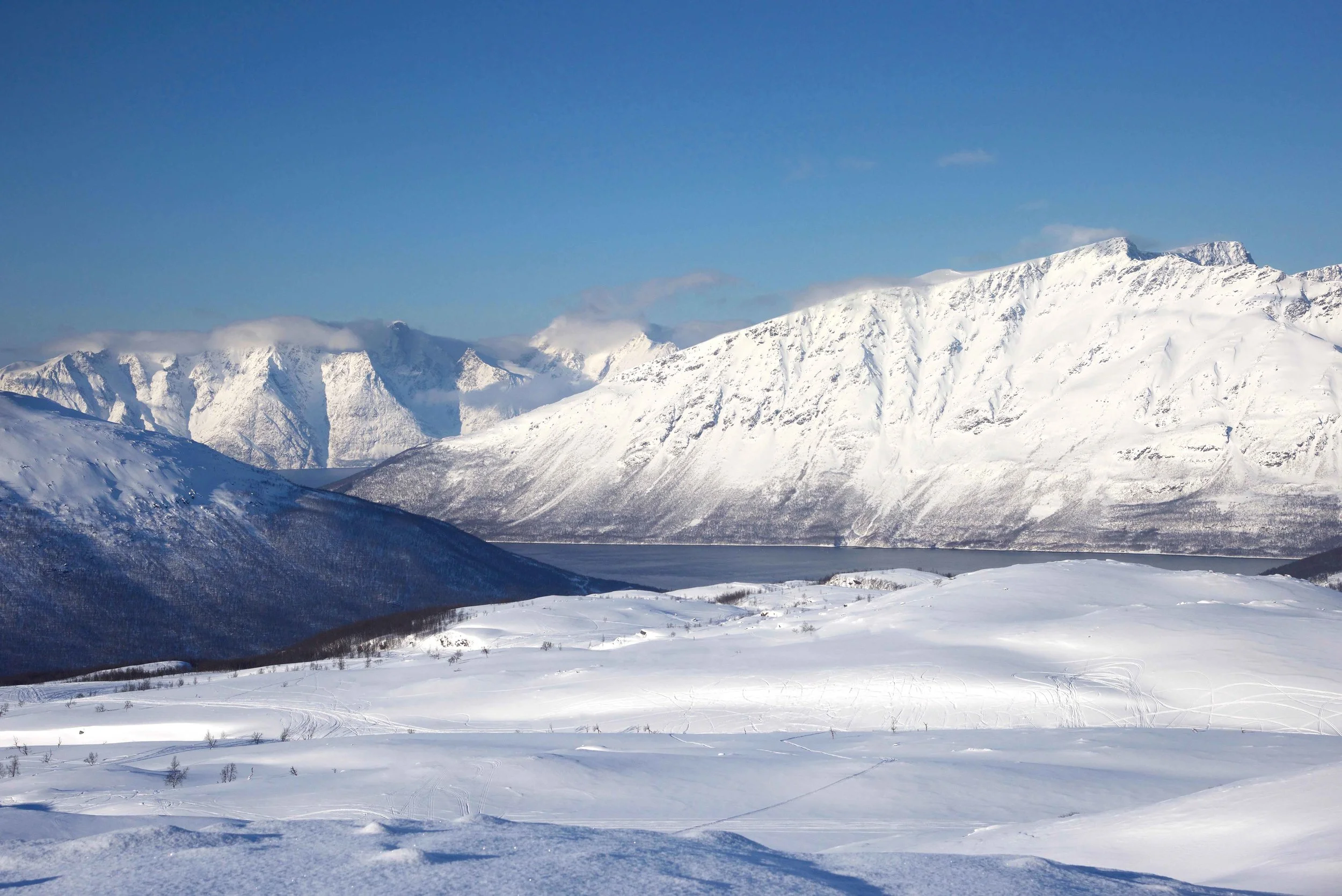Mountains in the Arctic Circle, Norway. Image©thingstodot.com