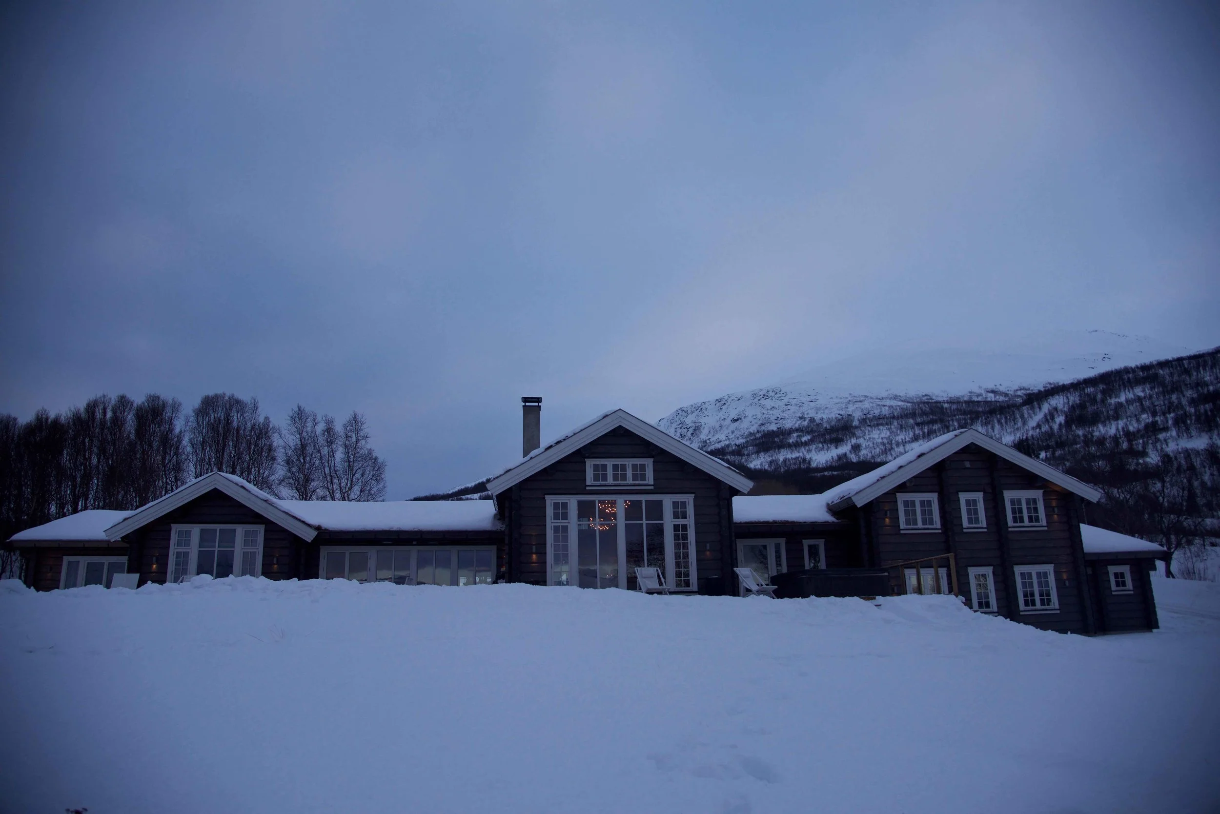 Arctic scenery, Lyngen Alps, Norwegian fjords, Lyngen Lodge, Arctic Circle, Norway. Image©thingstodot.com
